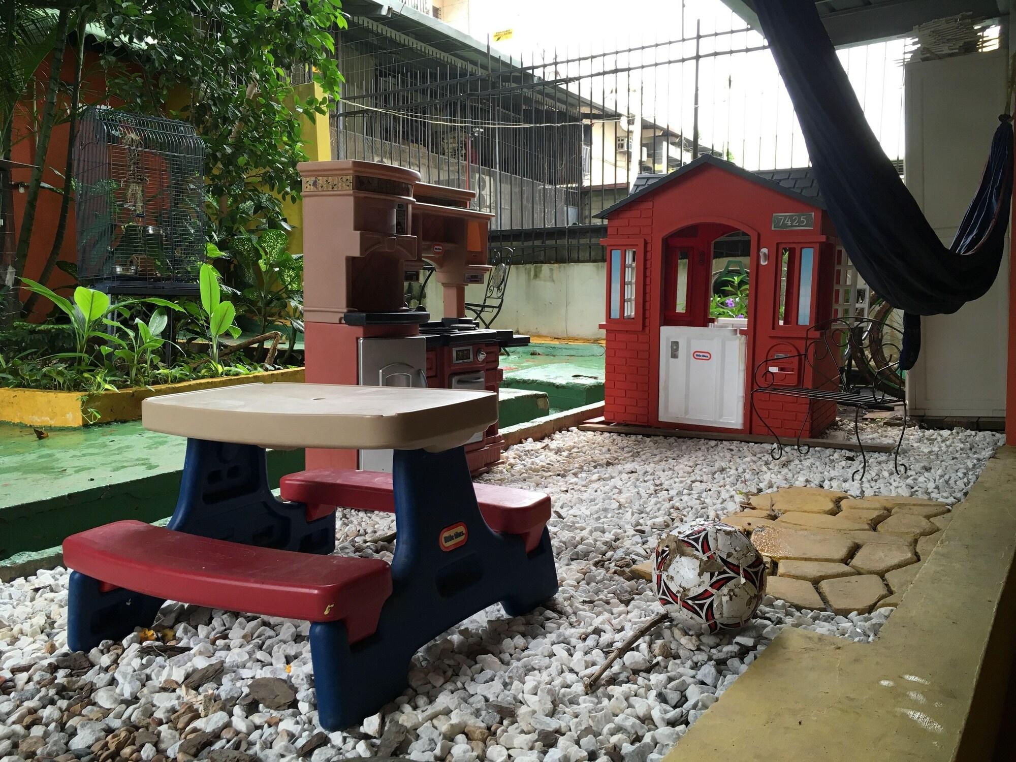 Panama House Bed & Breakfast by null