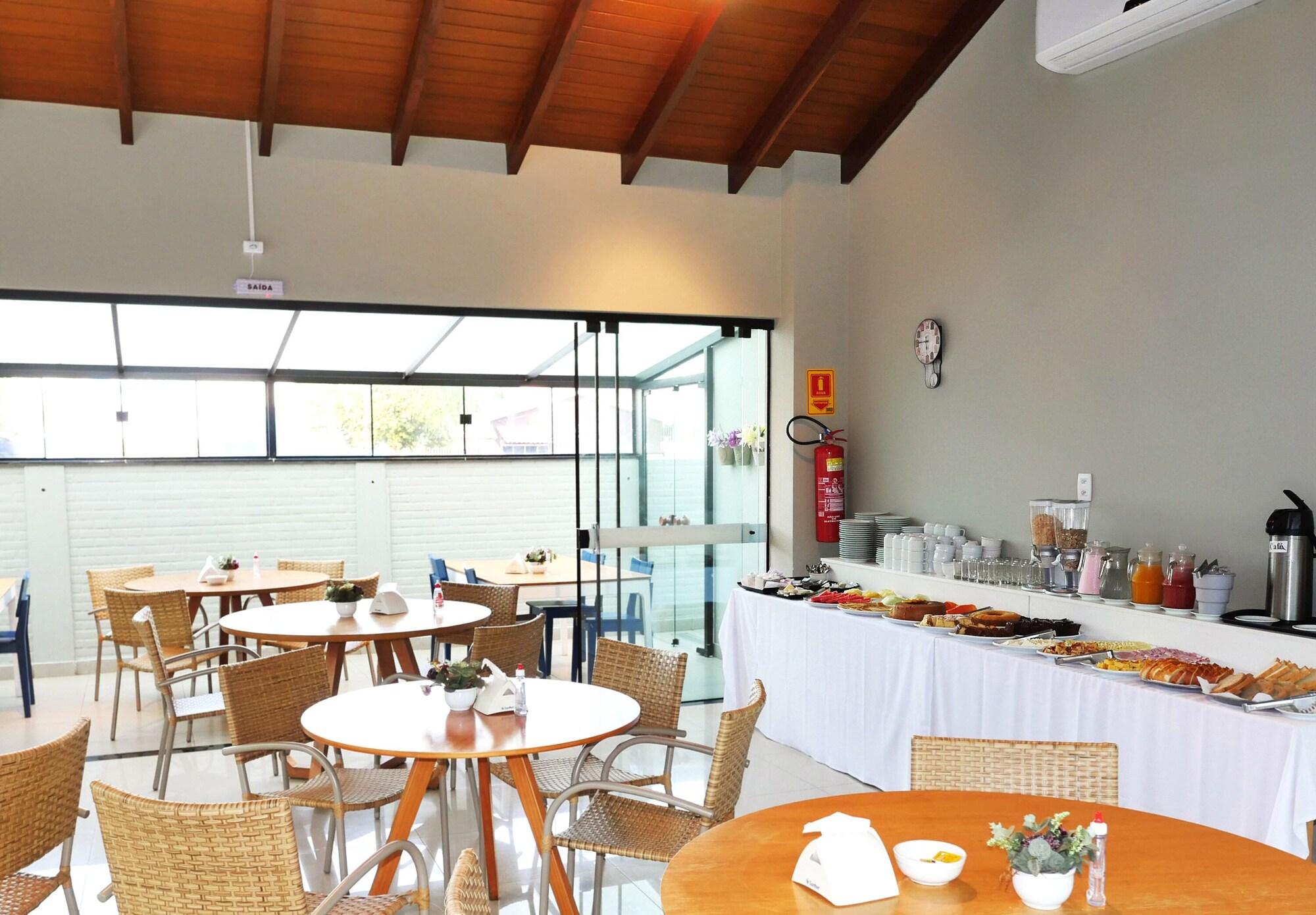 Clh Suites Bonito Centro