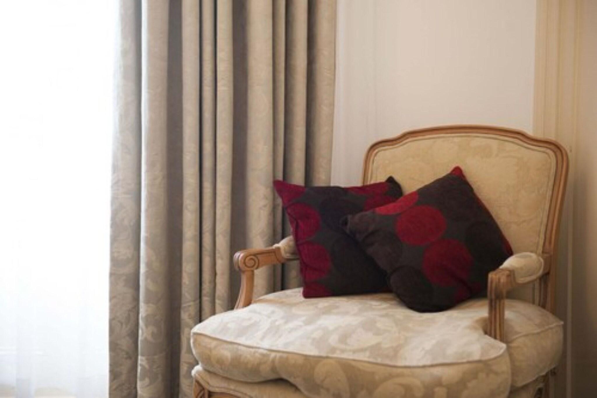 Cobb & Co Court Boutique Hotel by null