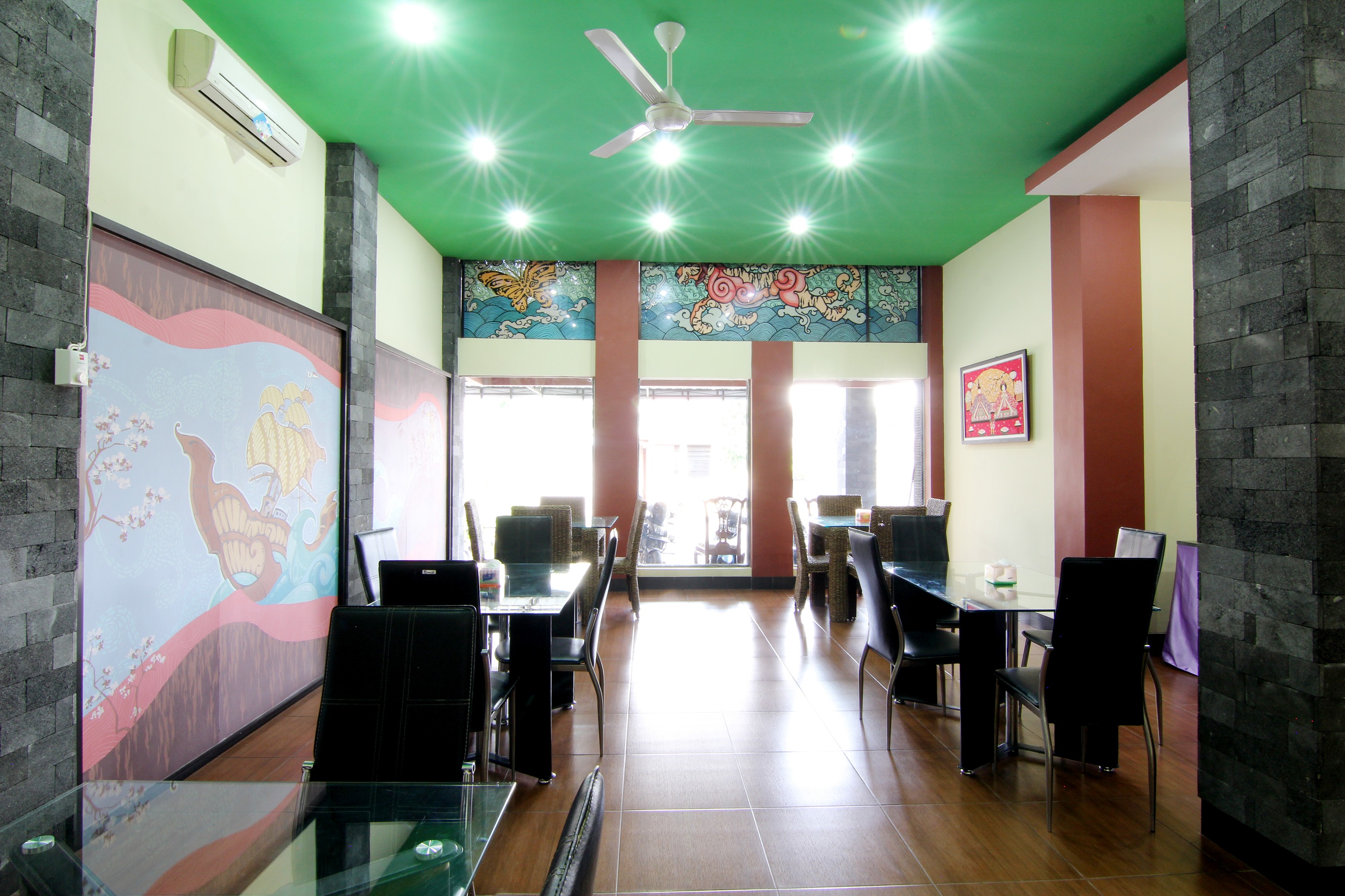 Hotel Tiger Yogyakarta by ZUZU