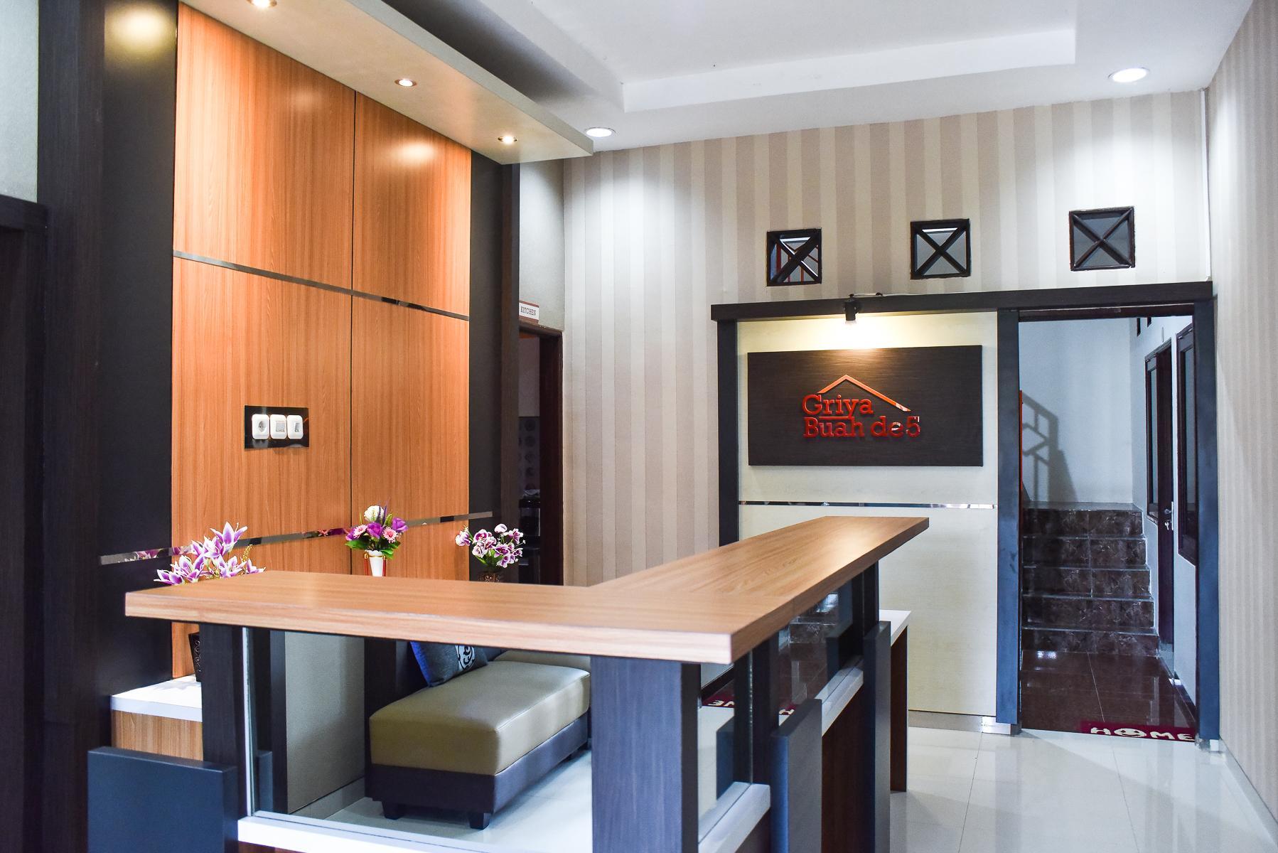 Formerly Reddoorz Syariah Gelora Delta Sidoarjo 2