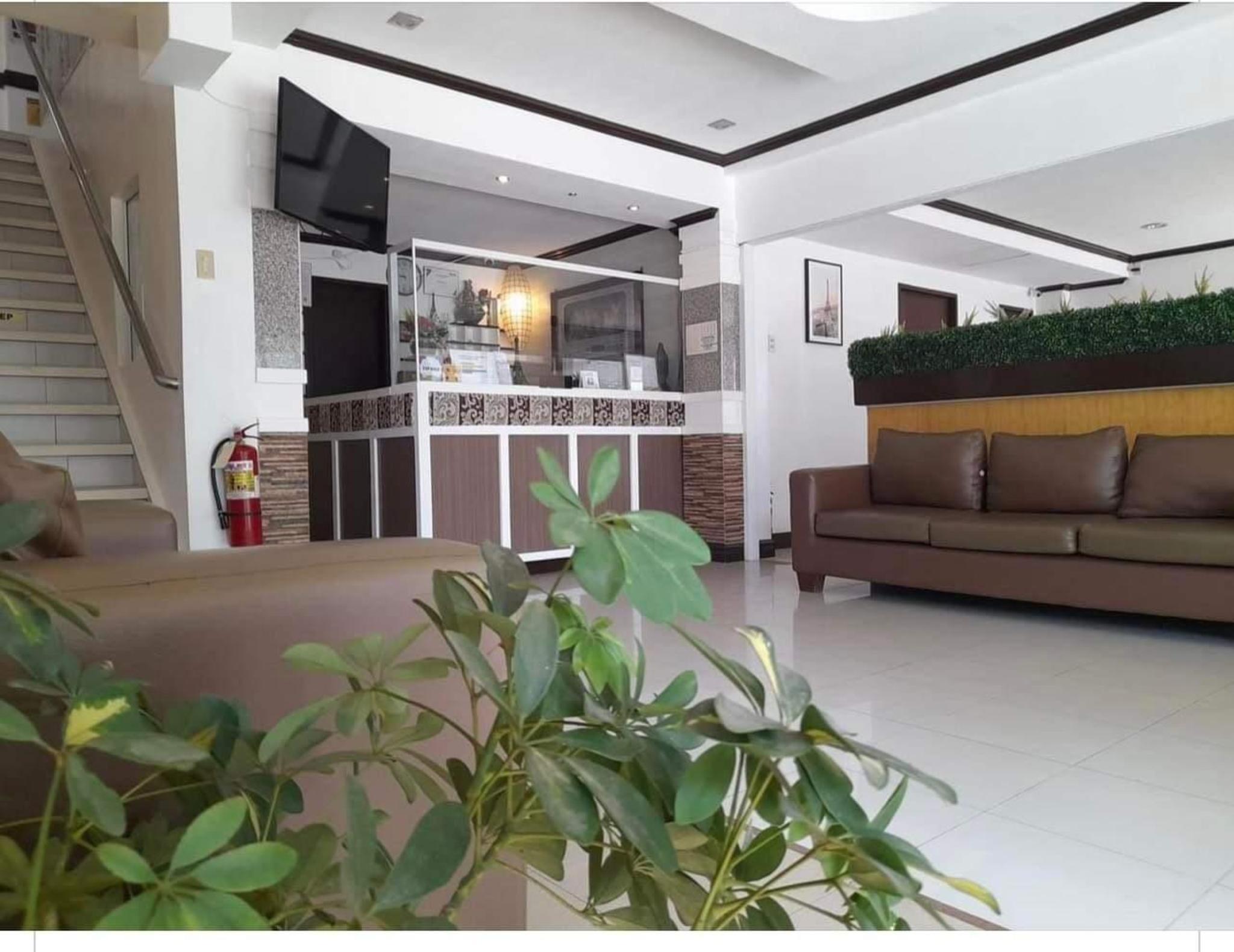 Park Avenue Residence Inn & Suites