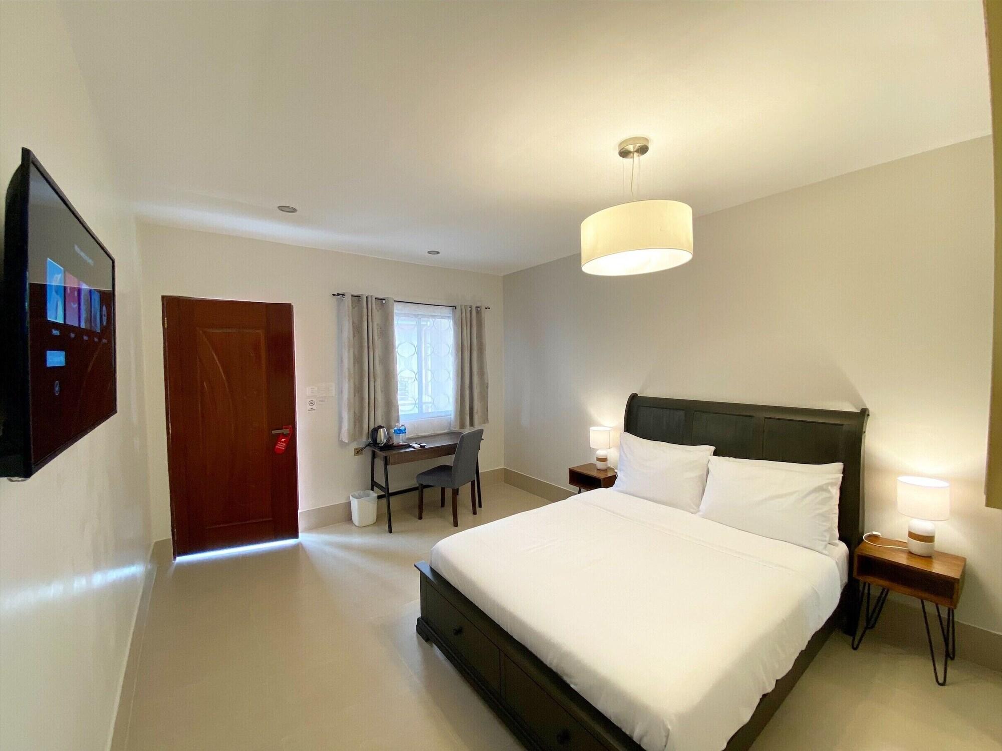 Ocean Safari Suites