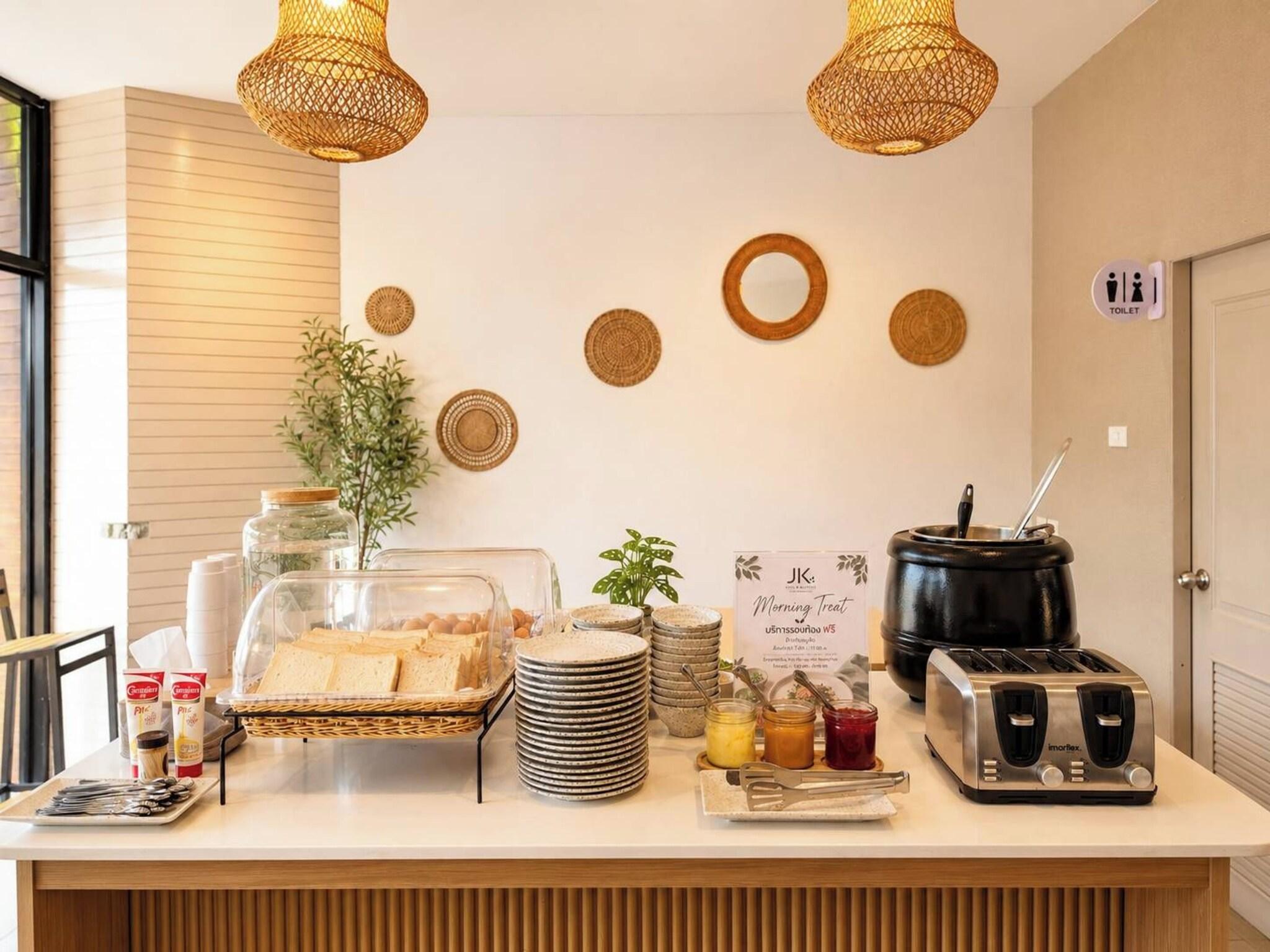 JK Living Hotel & Service Apartment