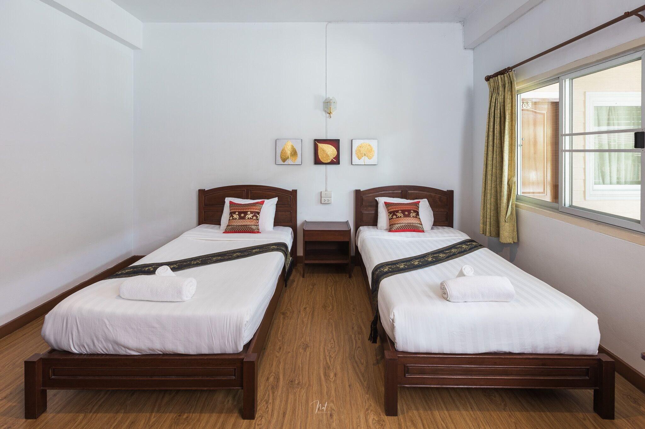 Miami Hotel Chiang Mai by null