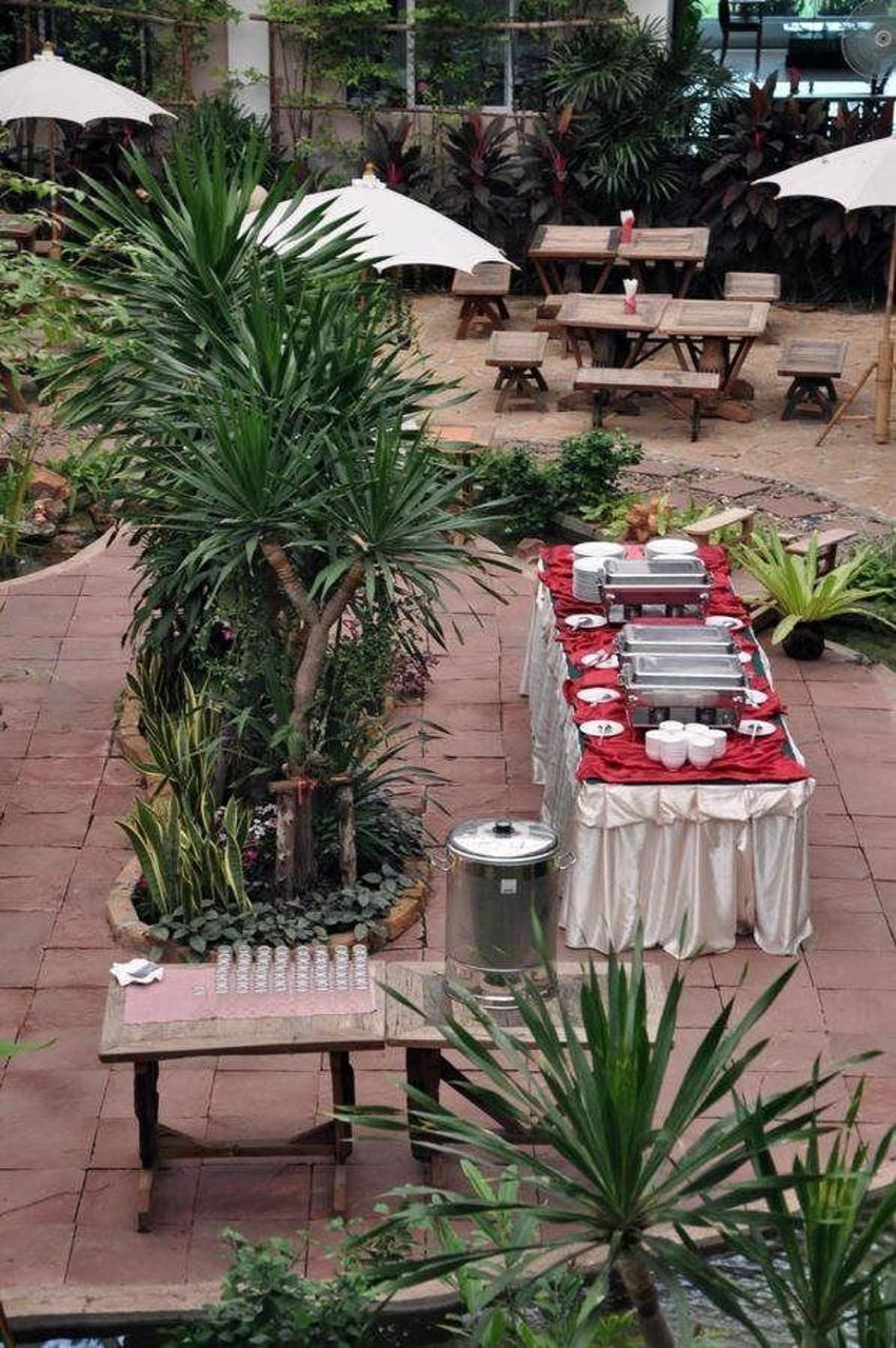 At Ayutthaya Hotel