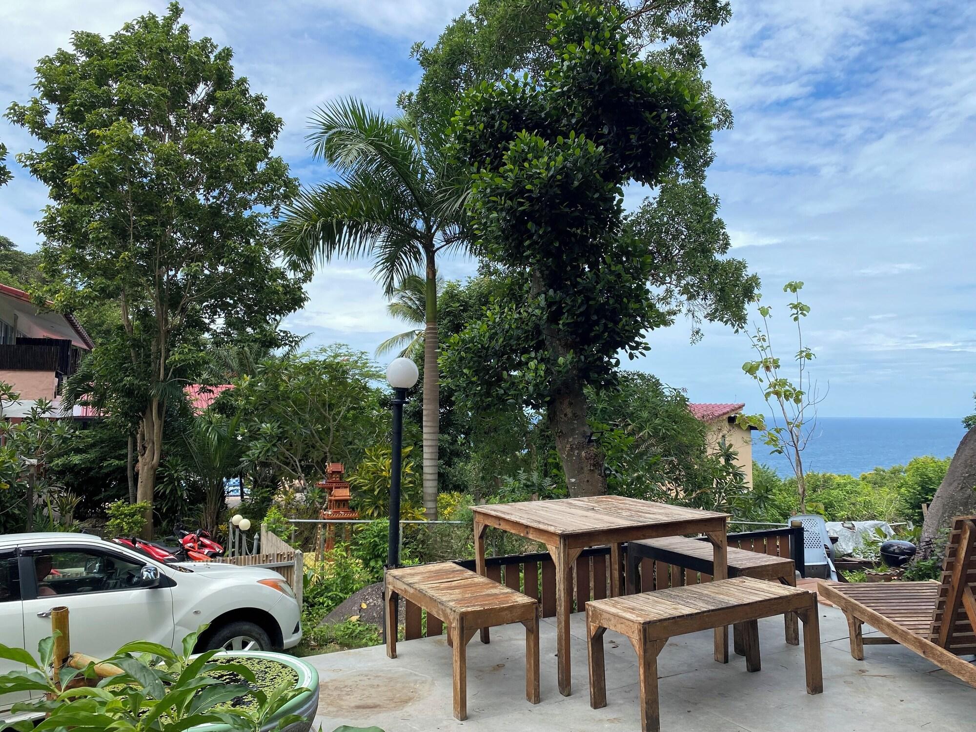 Majestic Sea View Resort
