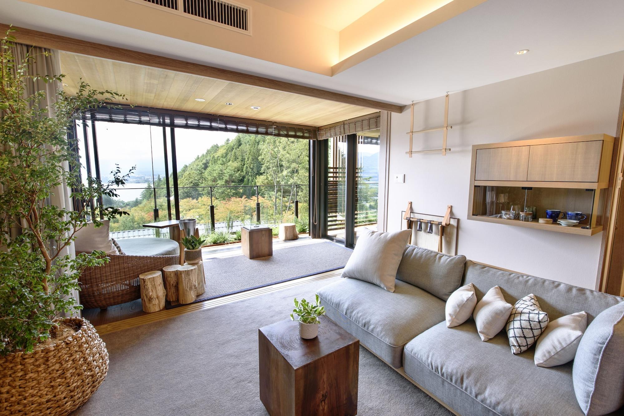 FuFu Kawaguchiko by null