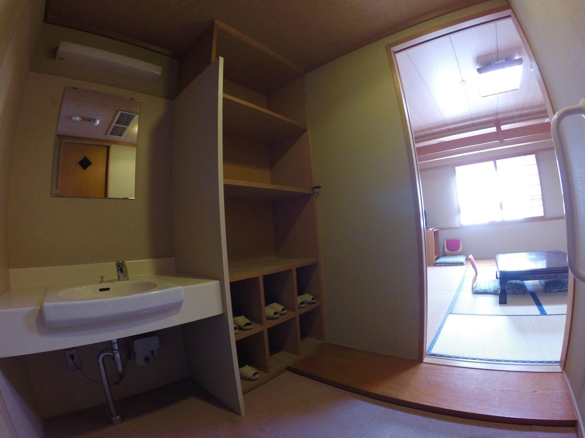 Inuyama International Youth Hostel by null