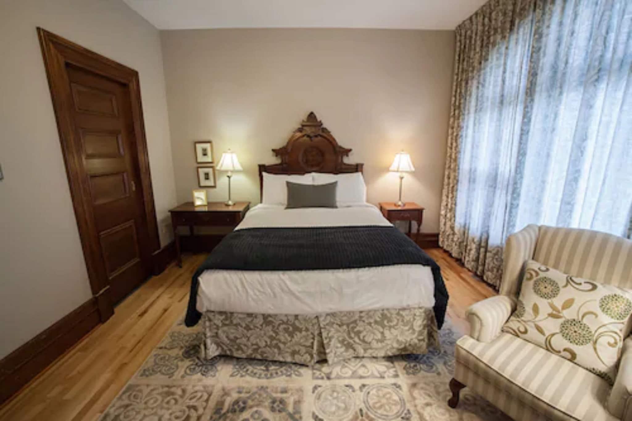 Fairholm National Historic Inn by null