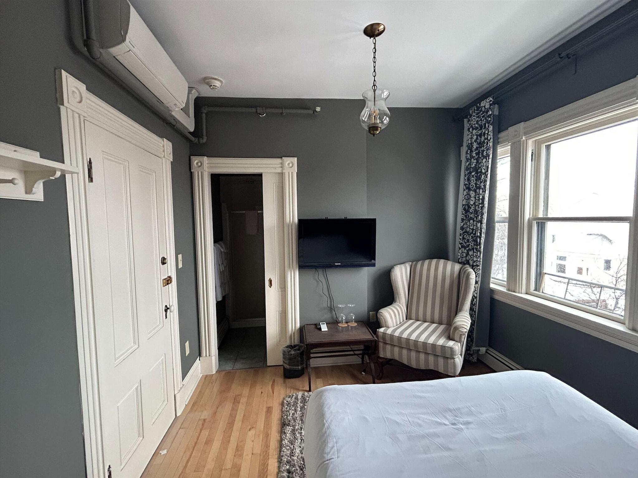 Fairholm National Historic Inn by null