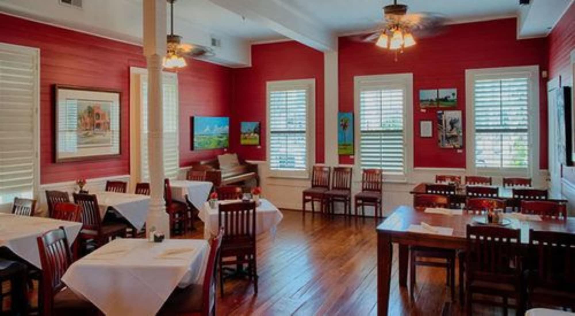 Florida House Inn