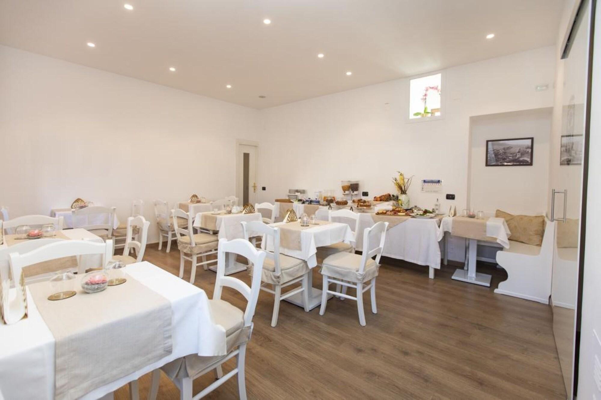 Palazzo Lauritano - Historic Rooms