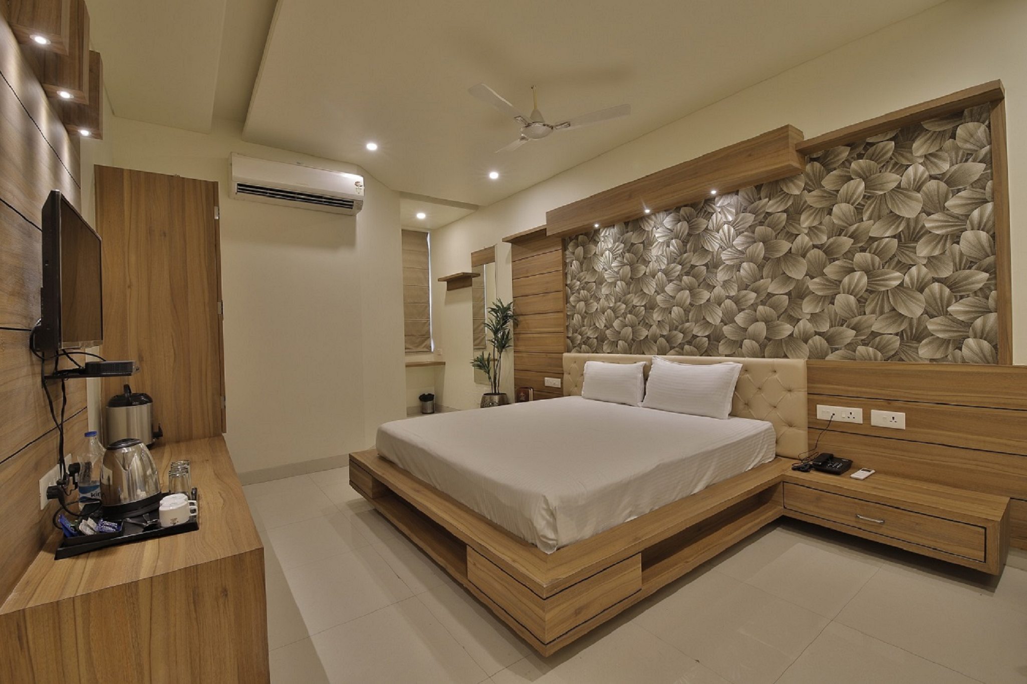 Hotel Grand Safari