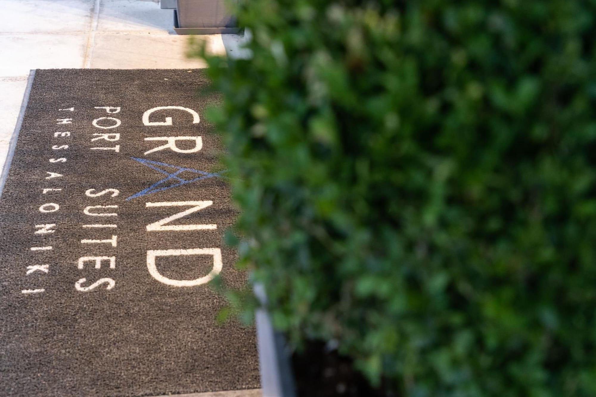 Grand Port Suites Thessaloniki - photo