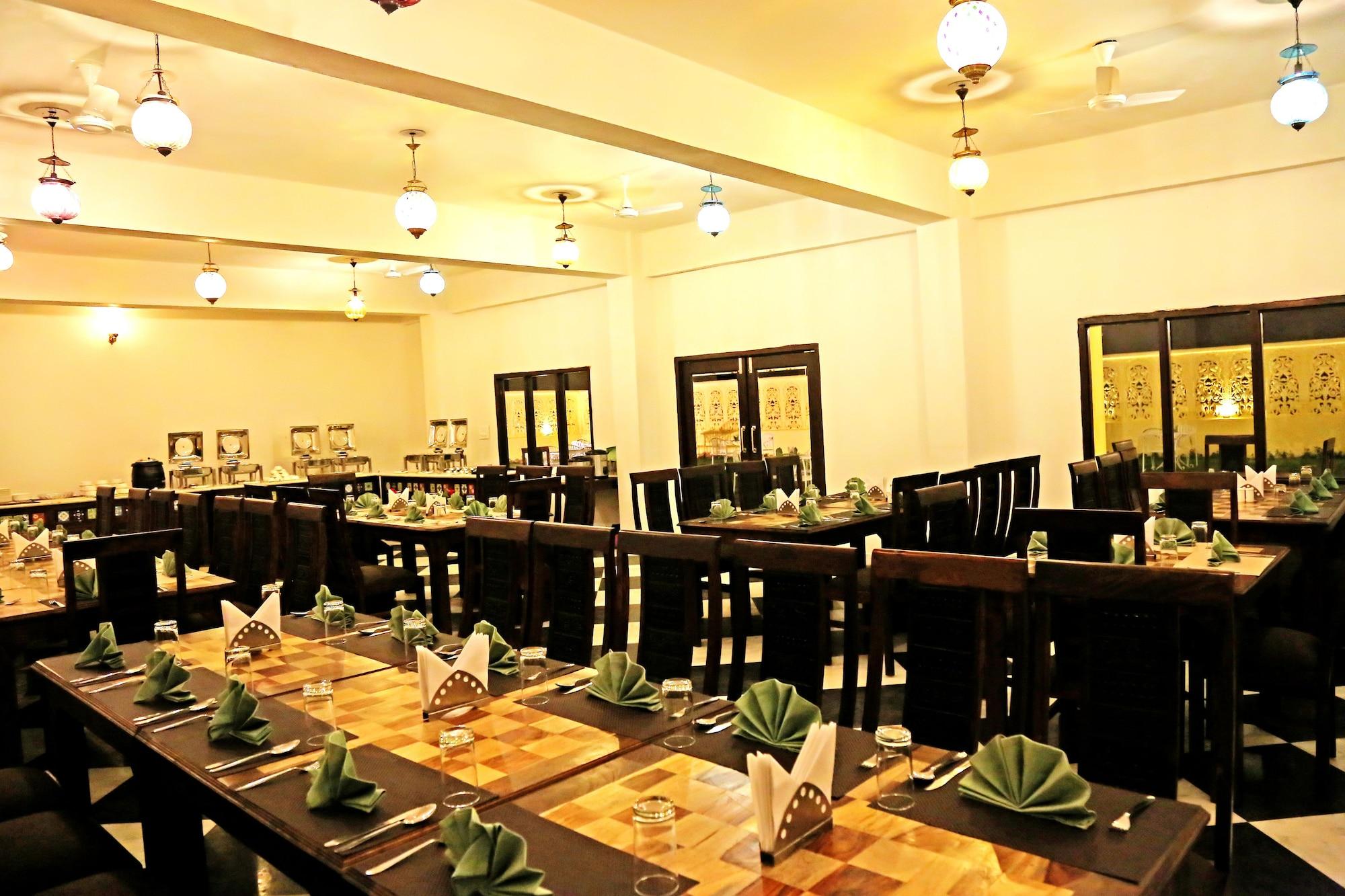 Atulya Niwas, Udaipur