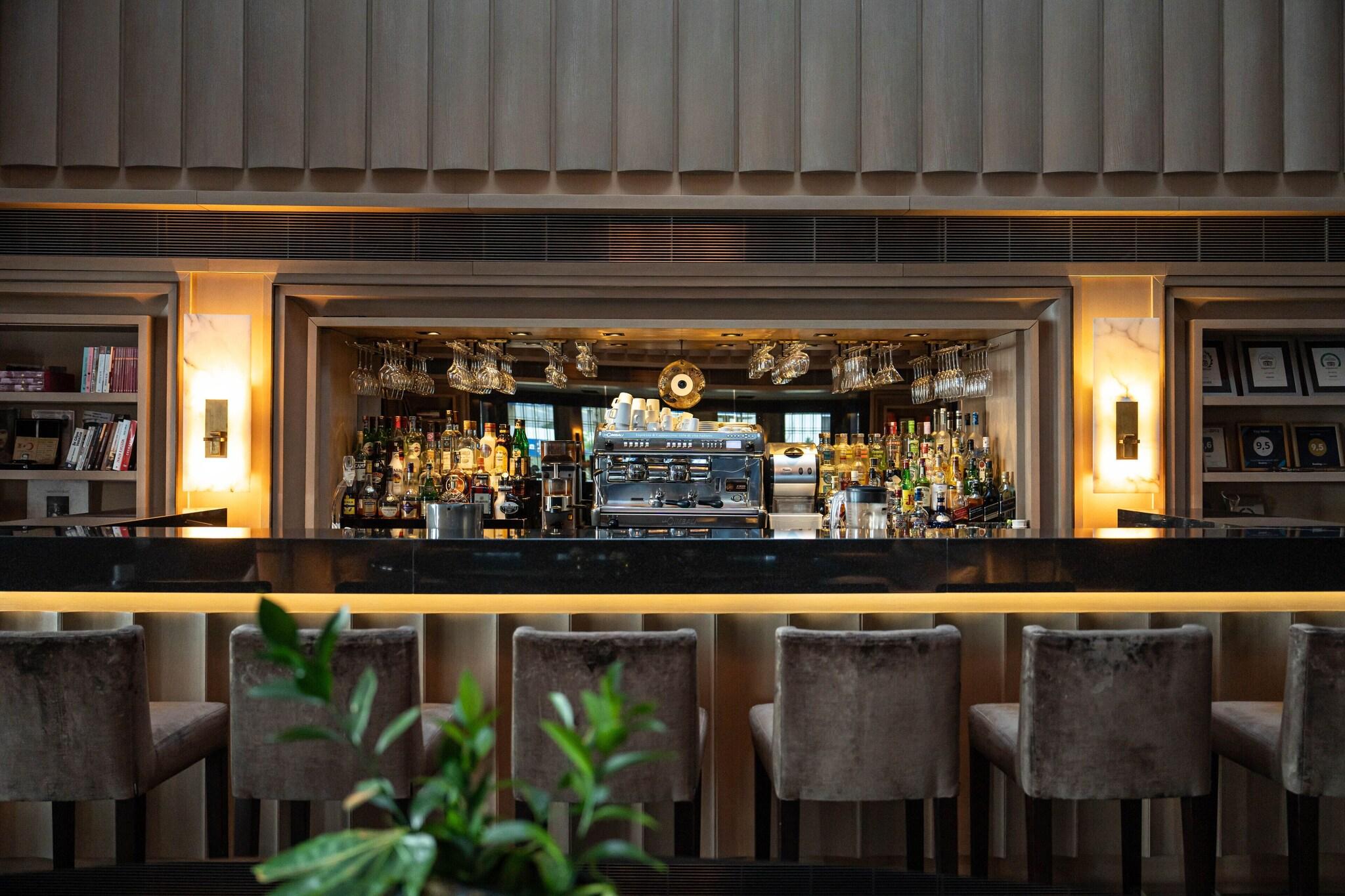Key Hotel by null
