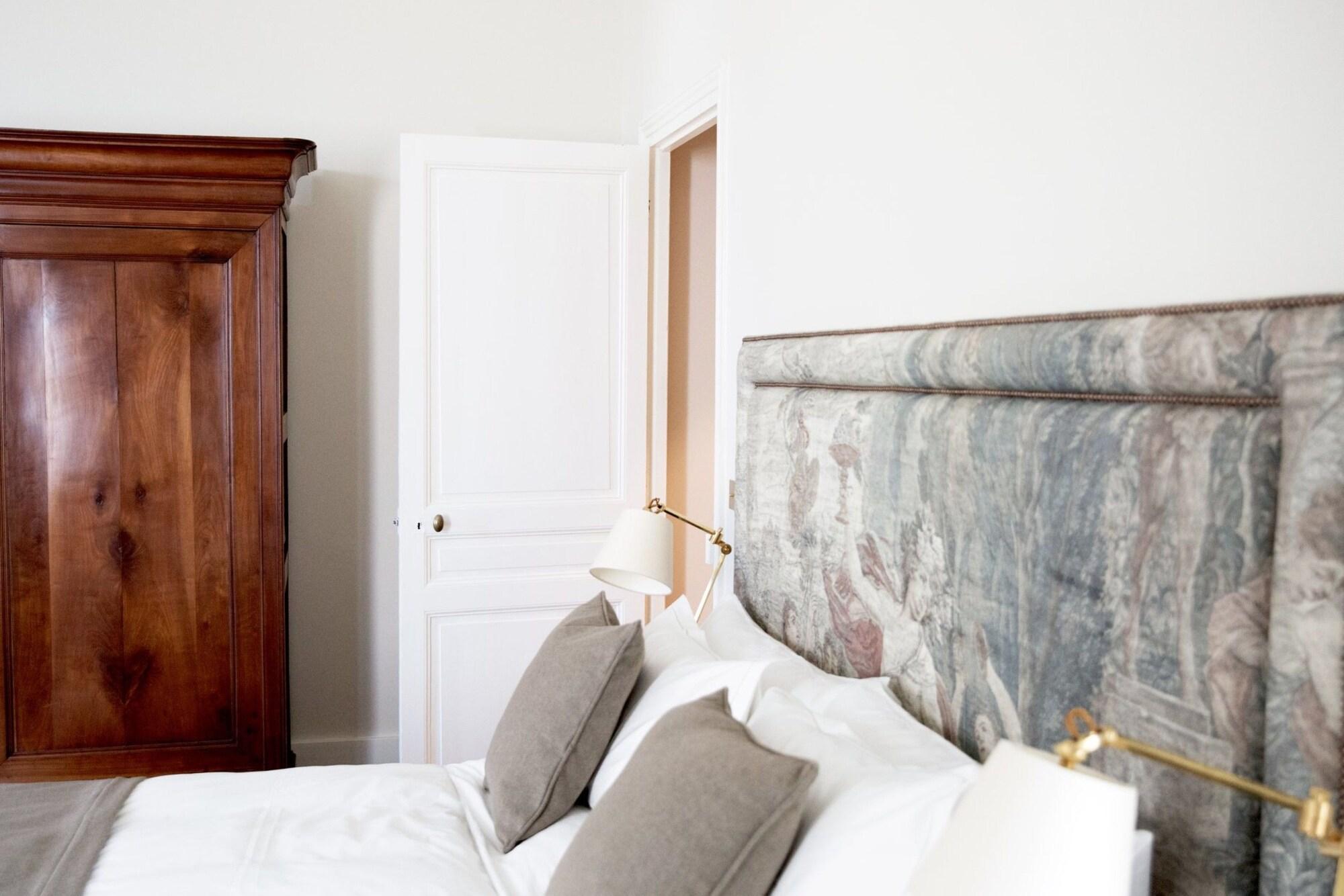 Le 25bis by Leclerc Briant by null