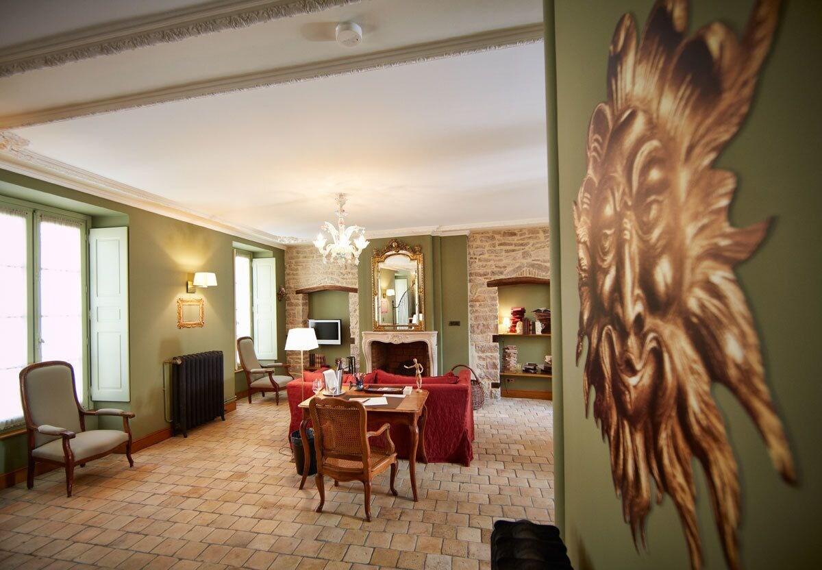 Chez Les Fatien by null