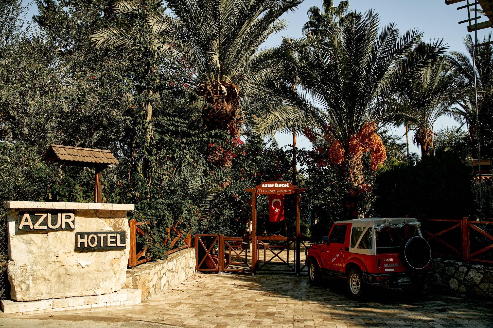 Azur Hotel by null
