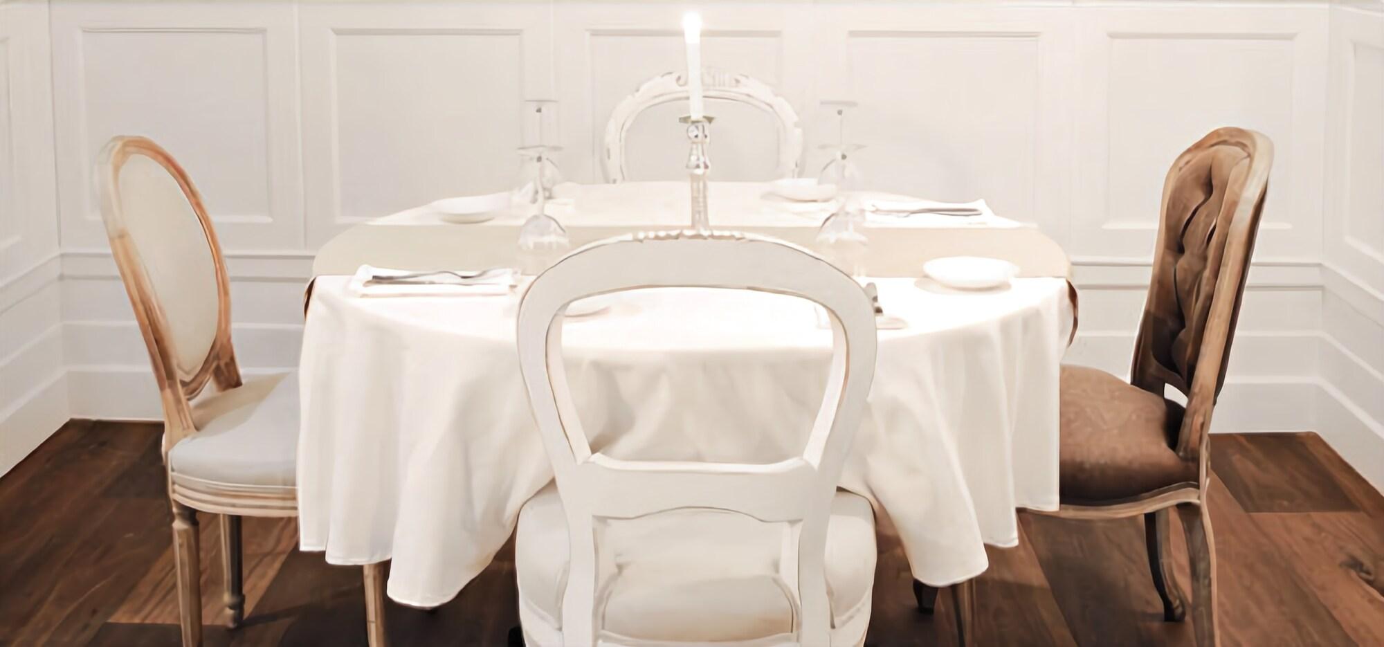 Venn Boutique Hotel - Boutique Class