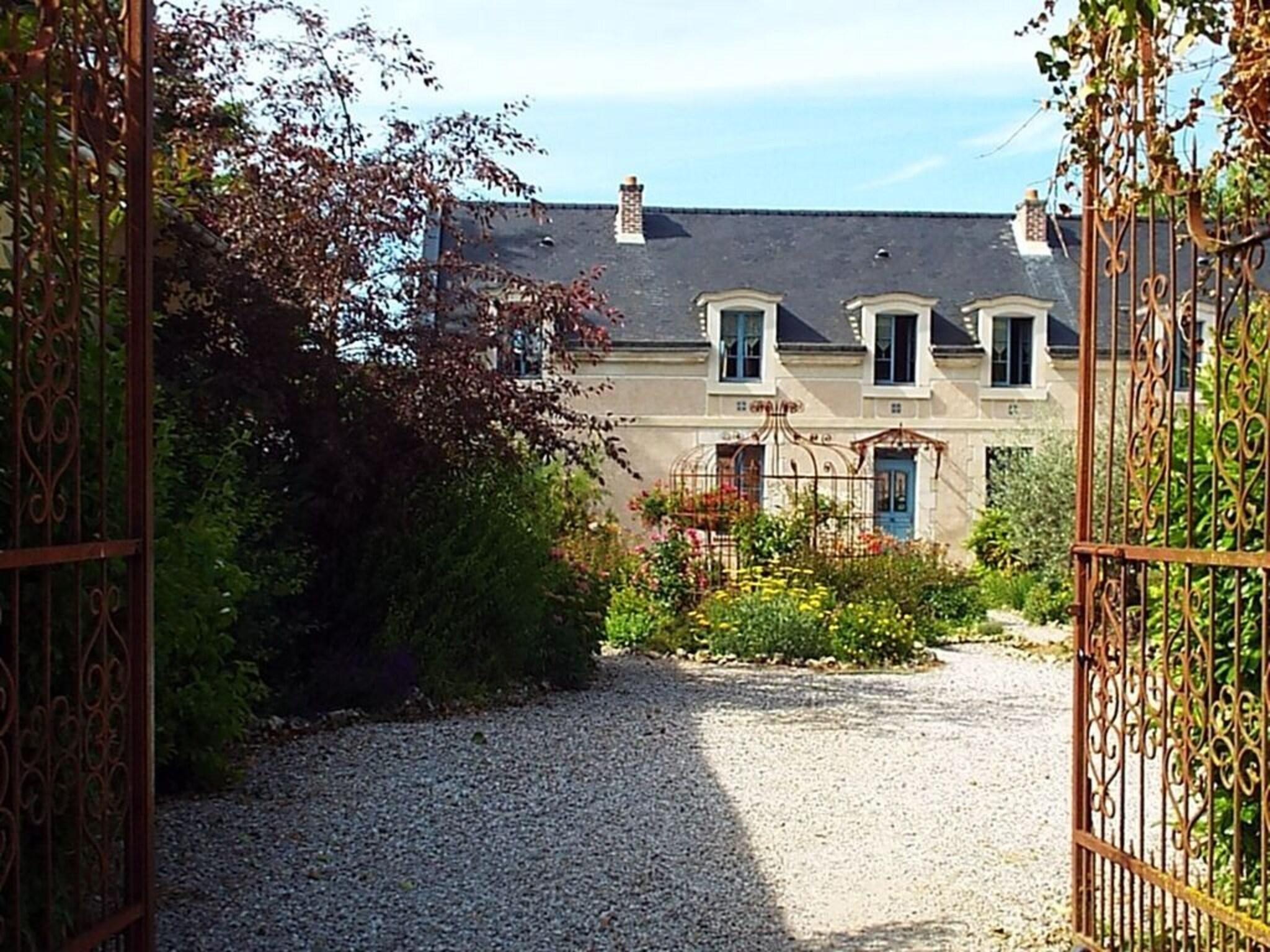 Les Roses De Montherlant