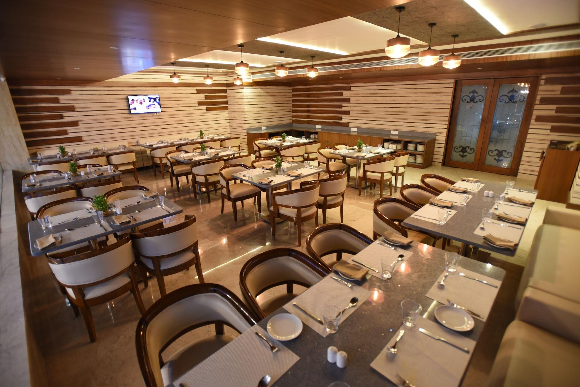 Hotel Grand Rajputana