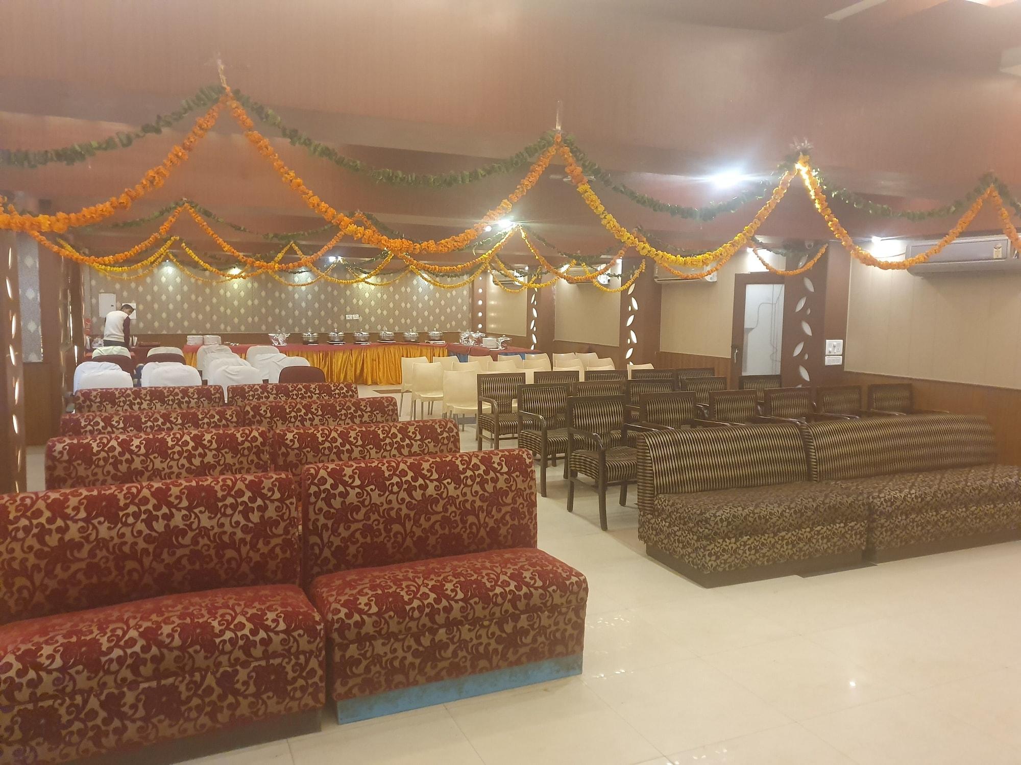 Hotel Doon Regency