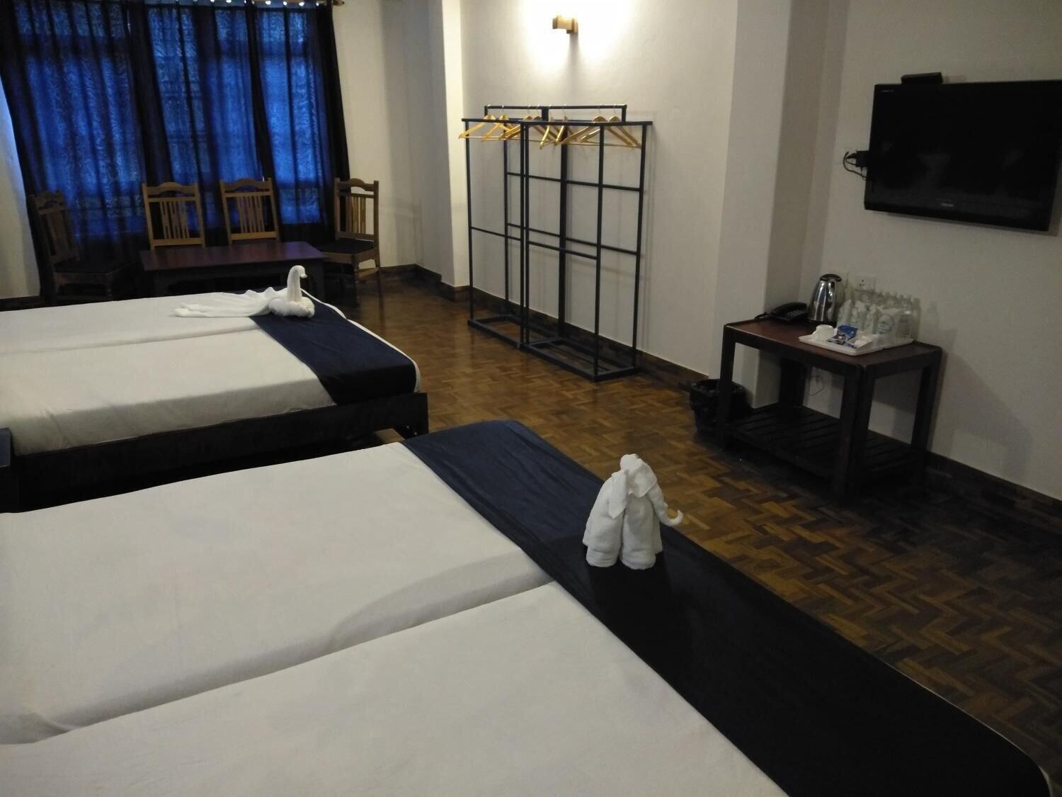 Chateau Windsor Hotel by null