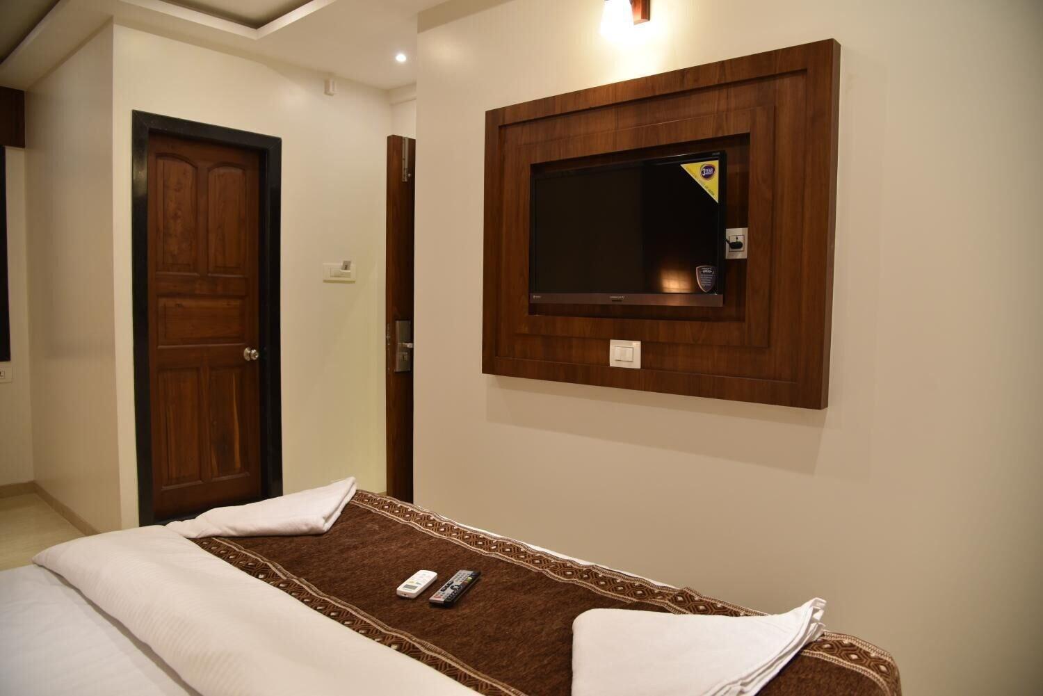 Chateau Windsor Hotel by null