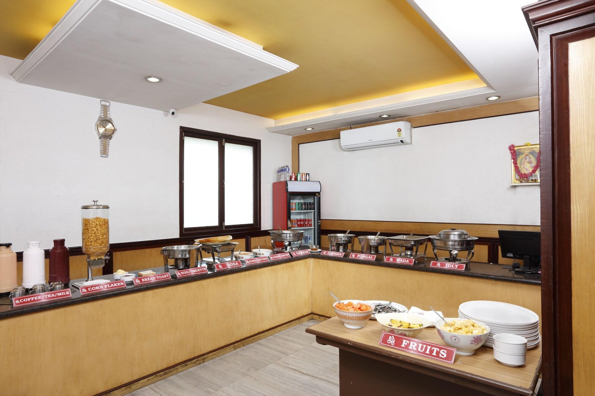 Sri Aarvee Hotels