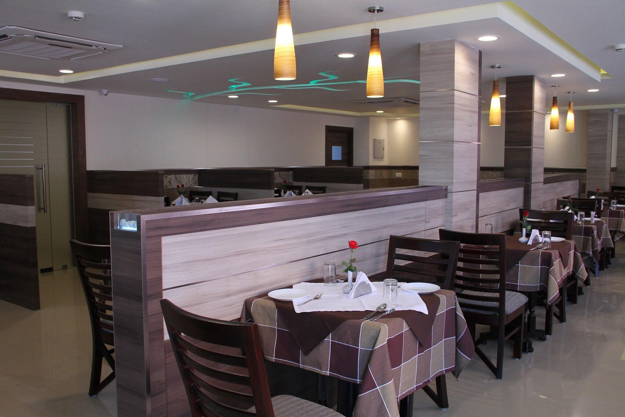 Hotel South Regency