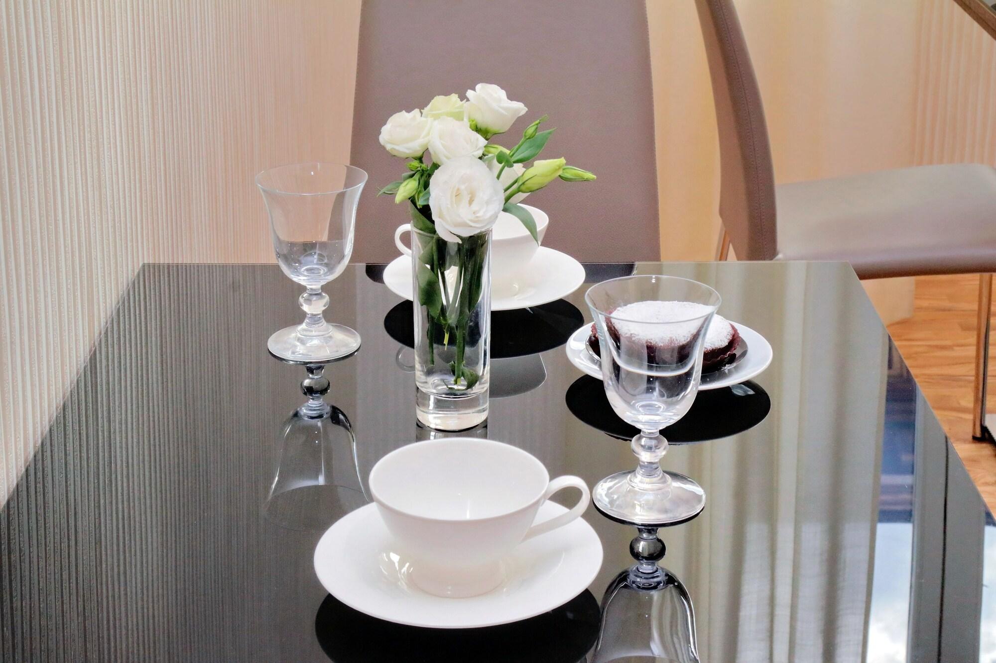 LANZA 111 - Exclusive Rooms