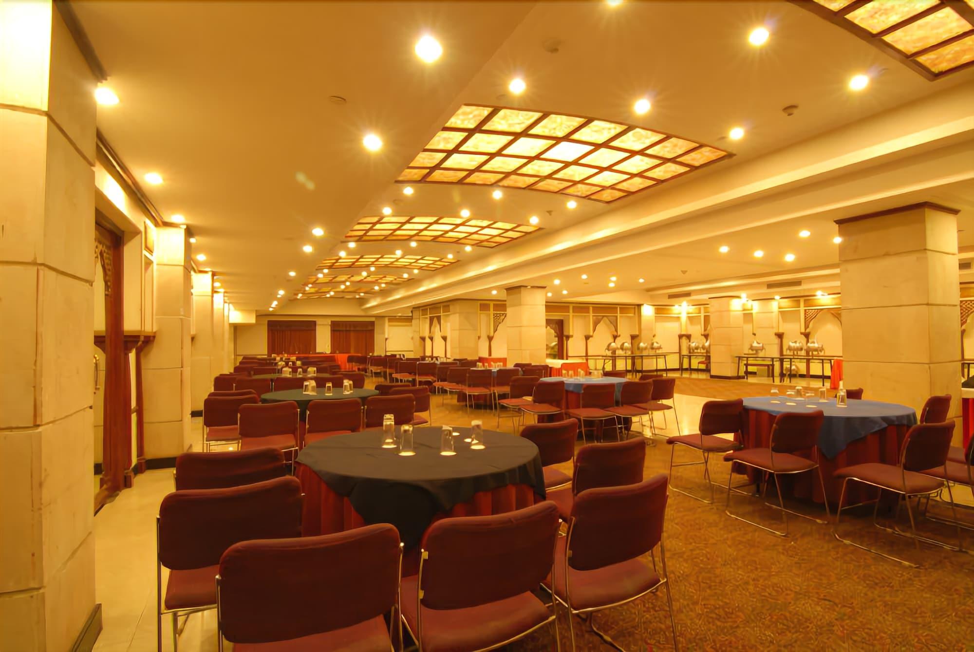 Hotel Chanakya