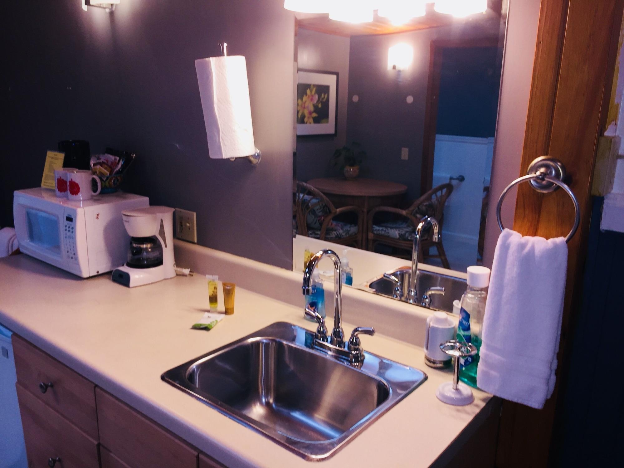 Aloha Junction Bed and Breakfast by null