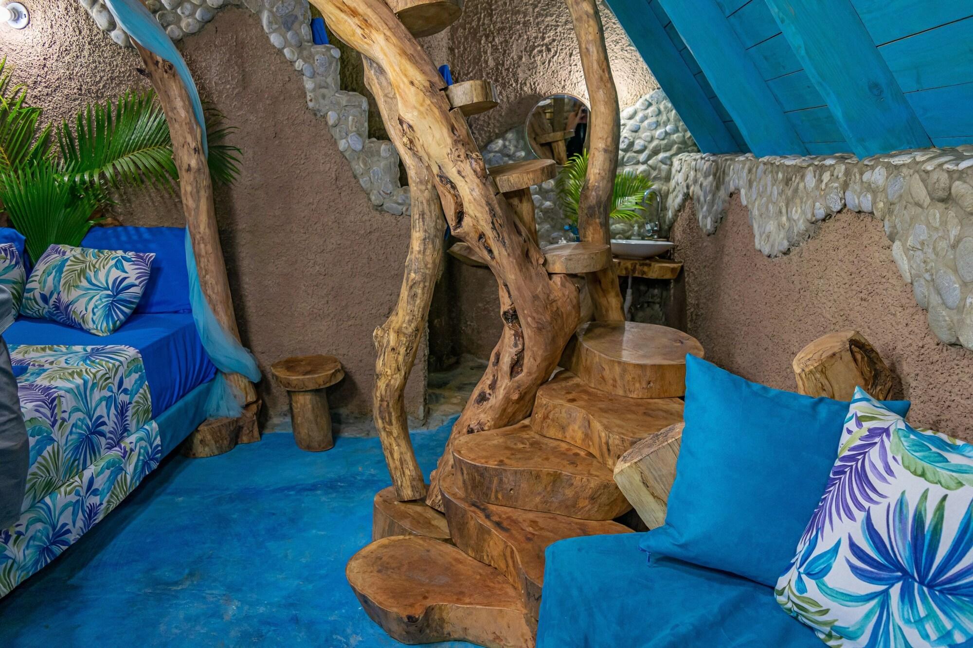 CHALET TROPICAL Hotel & Restaurant-Pizzeria by null