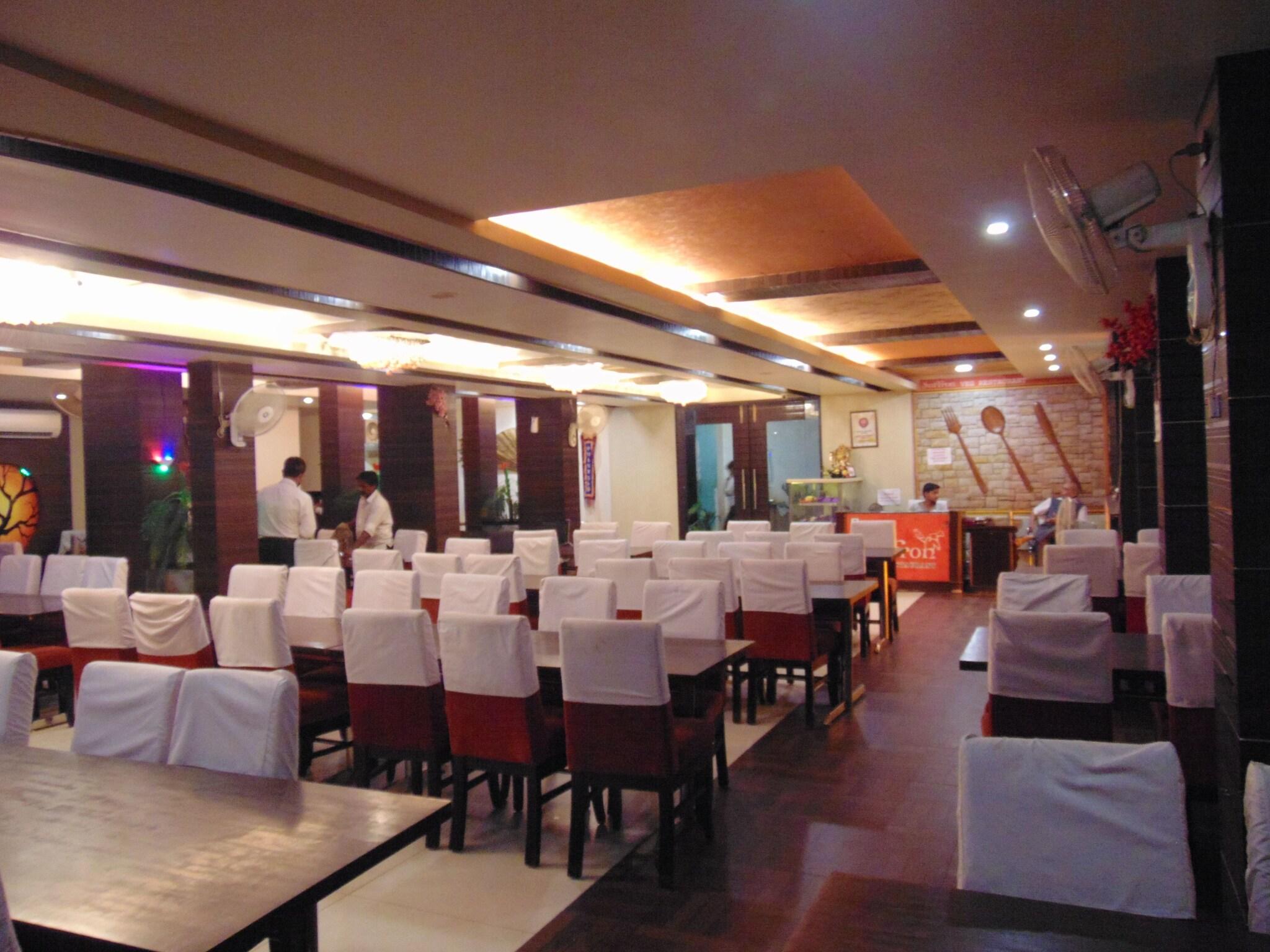 Hotel Saffron