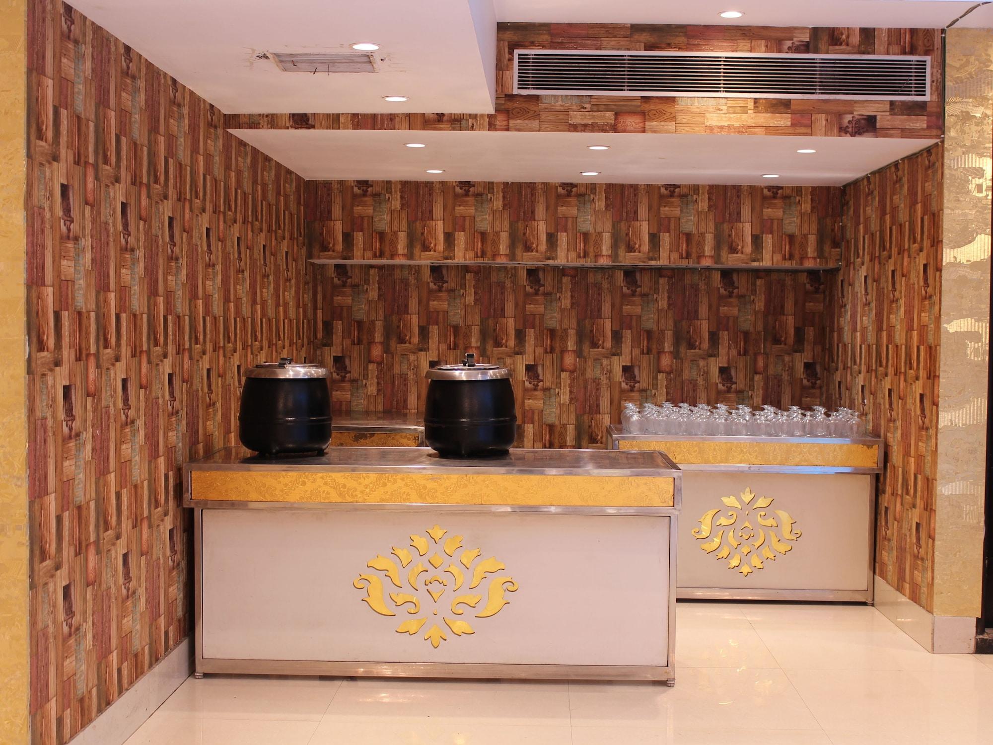 Karan Holiday Inn