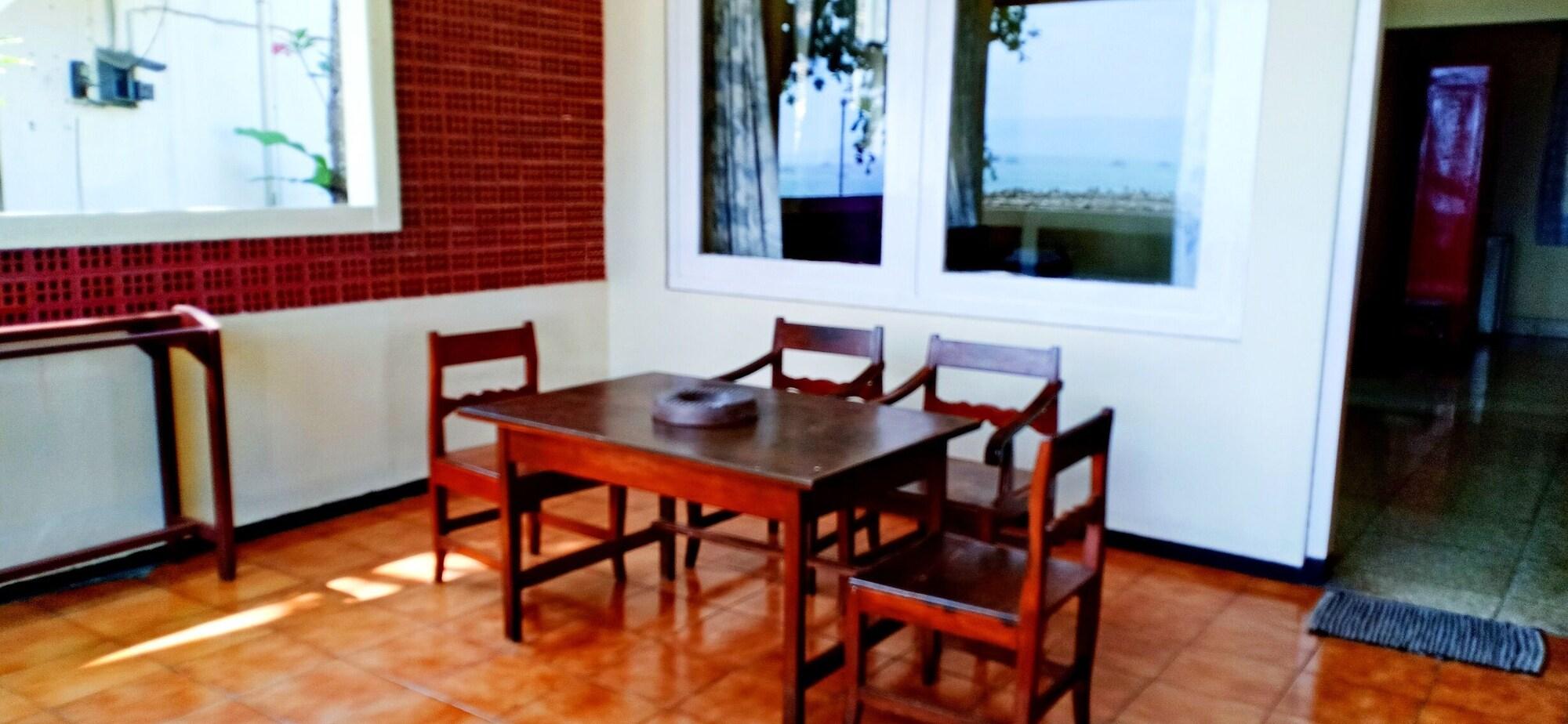 Bunga Ayu Seaside Resort