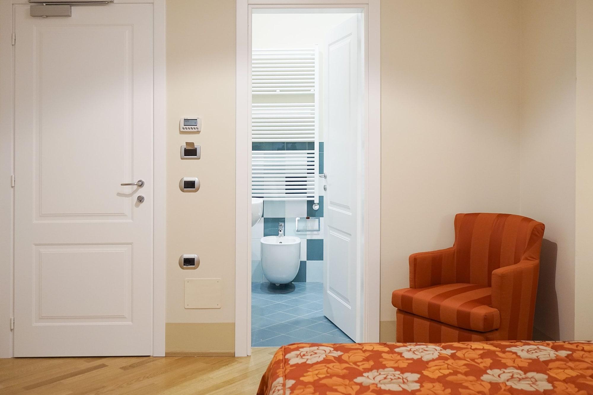 Casa Isolani Piazza Maggiore 1.0 by null