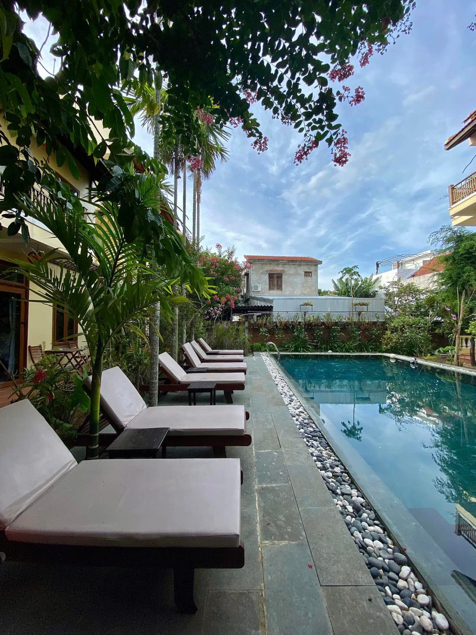 Villa Orchid Garden Riverside