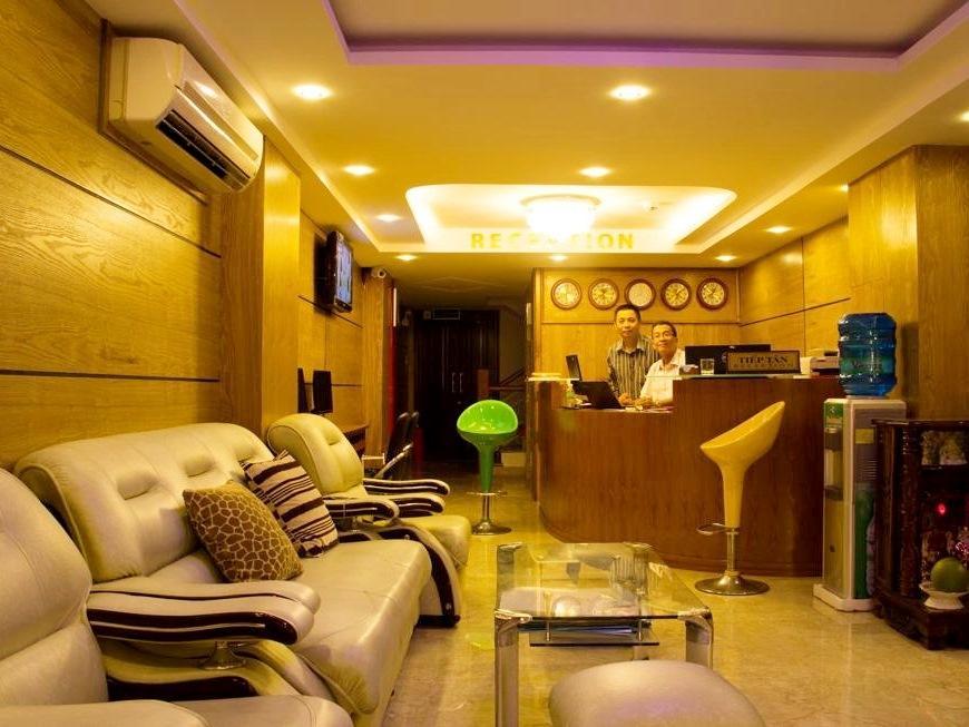 Modern Sky Hotel