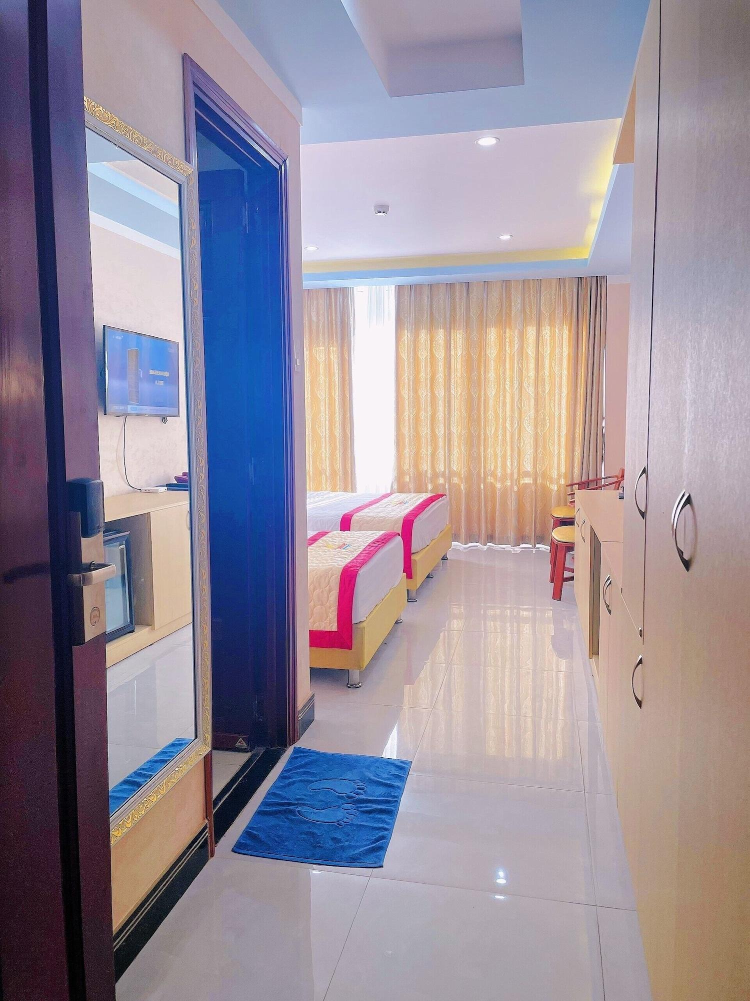 Sunrise Ninh Thuan Hotel