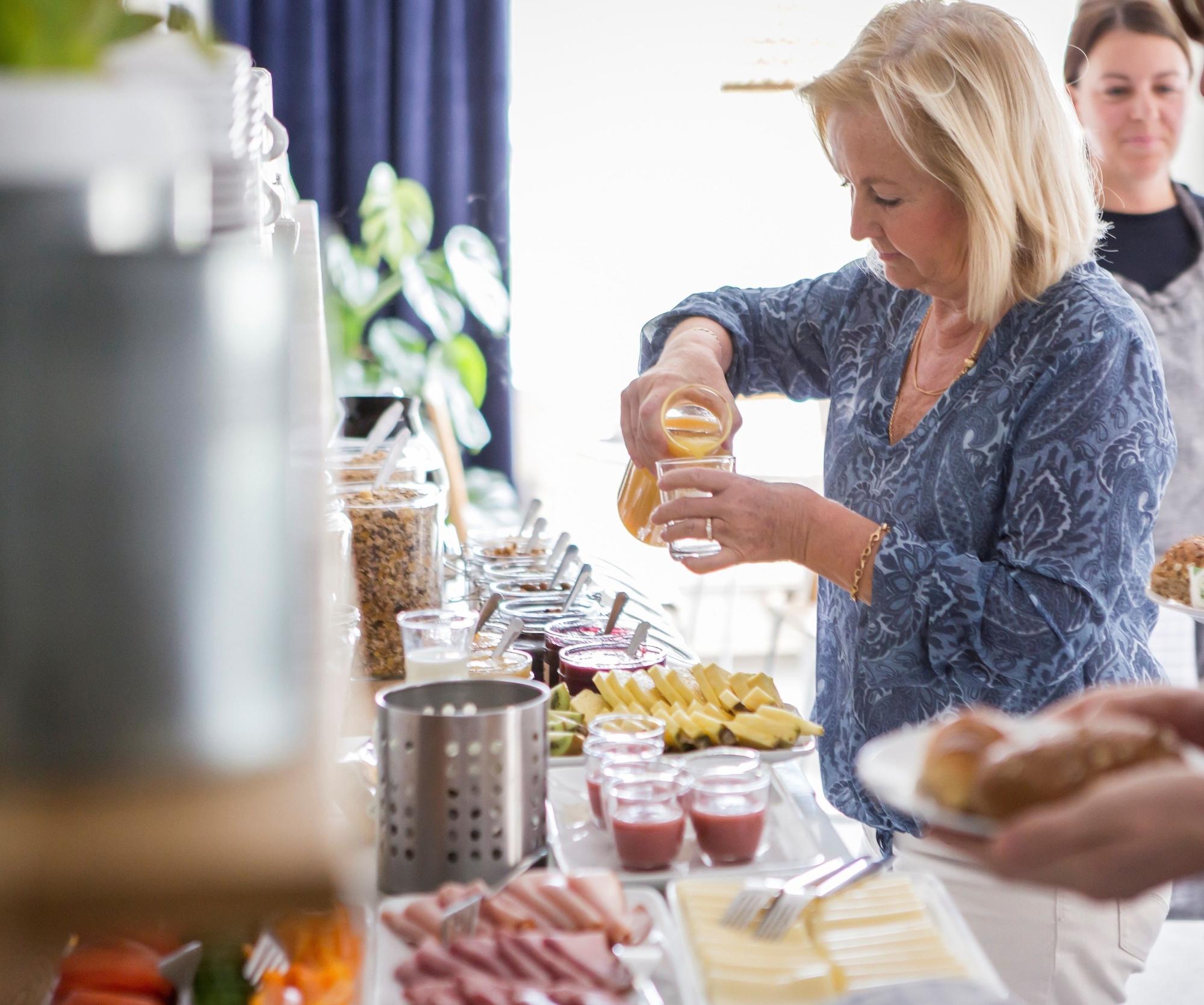 Linnéplatsens Hotell och Vandrarhem by null