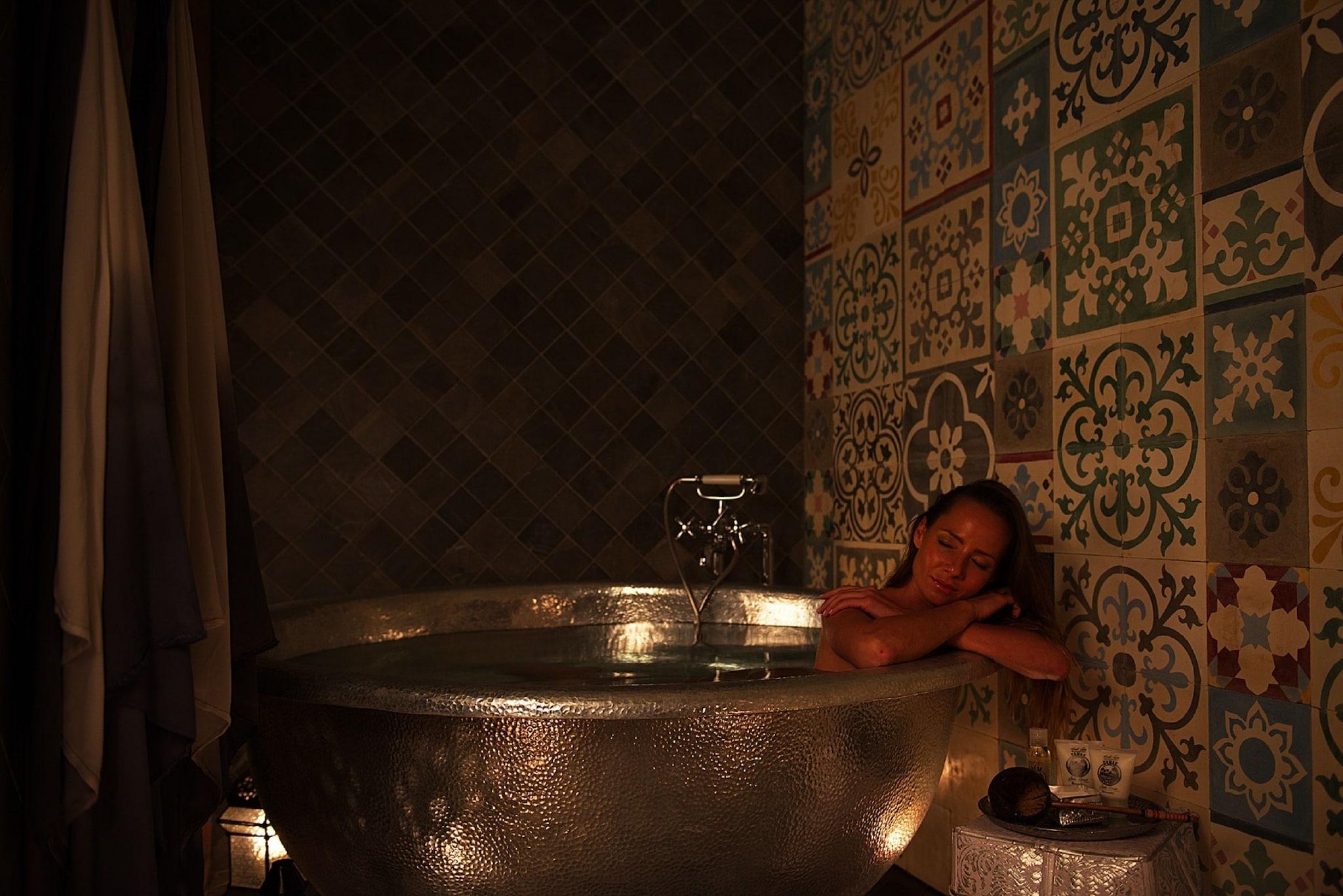 Sanak Retreat by null