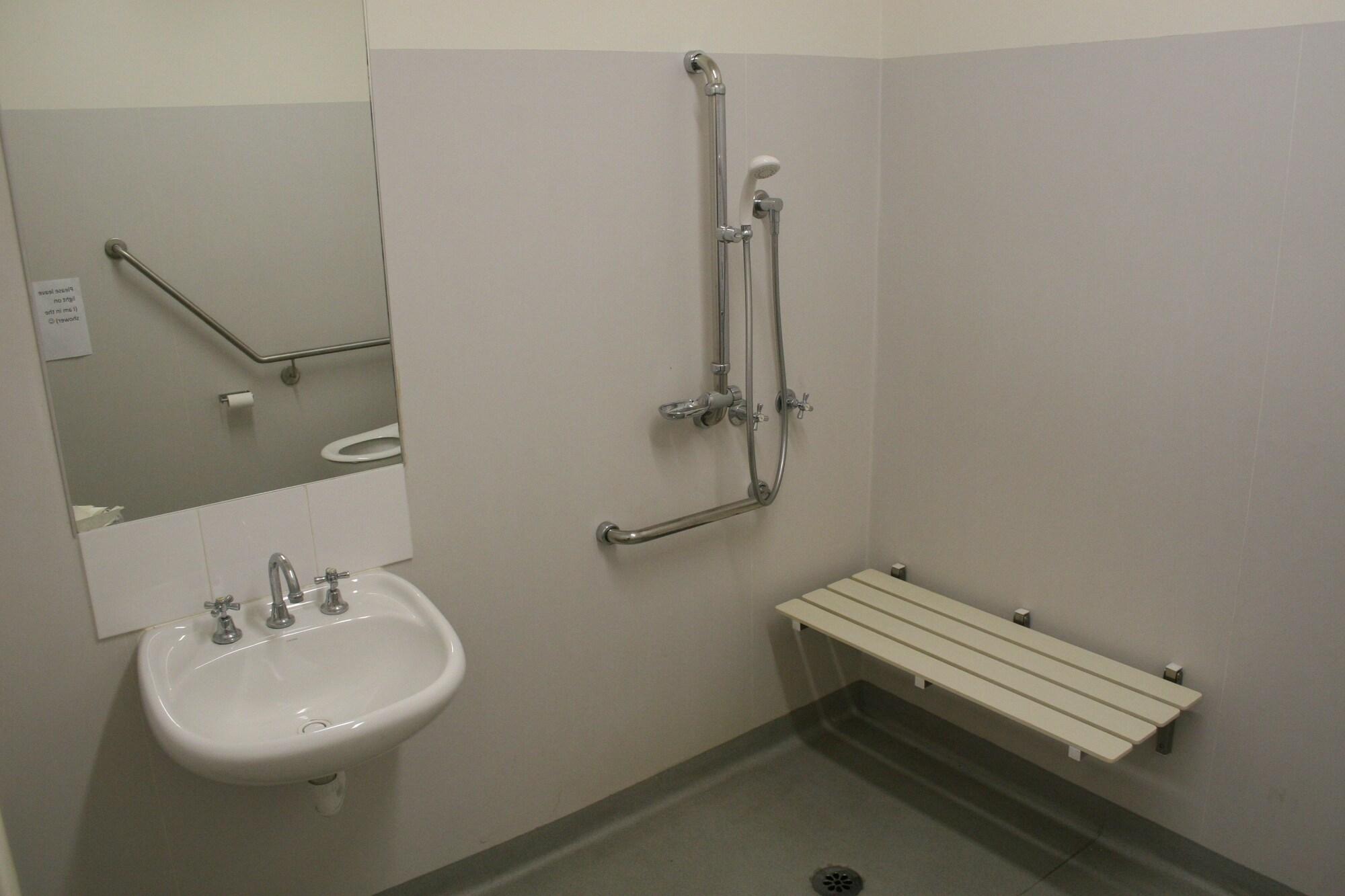 Arthouse Hostel by null