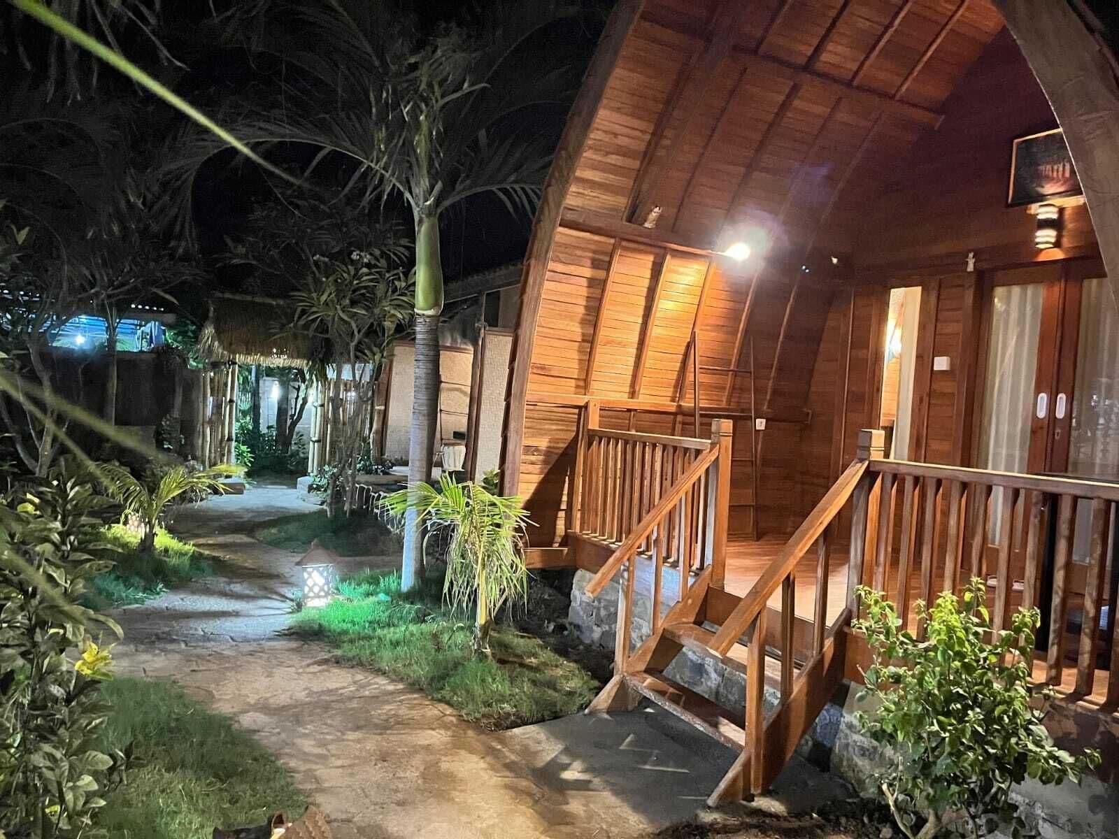 Menjangan Homestay