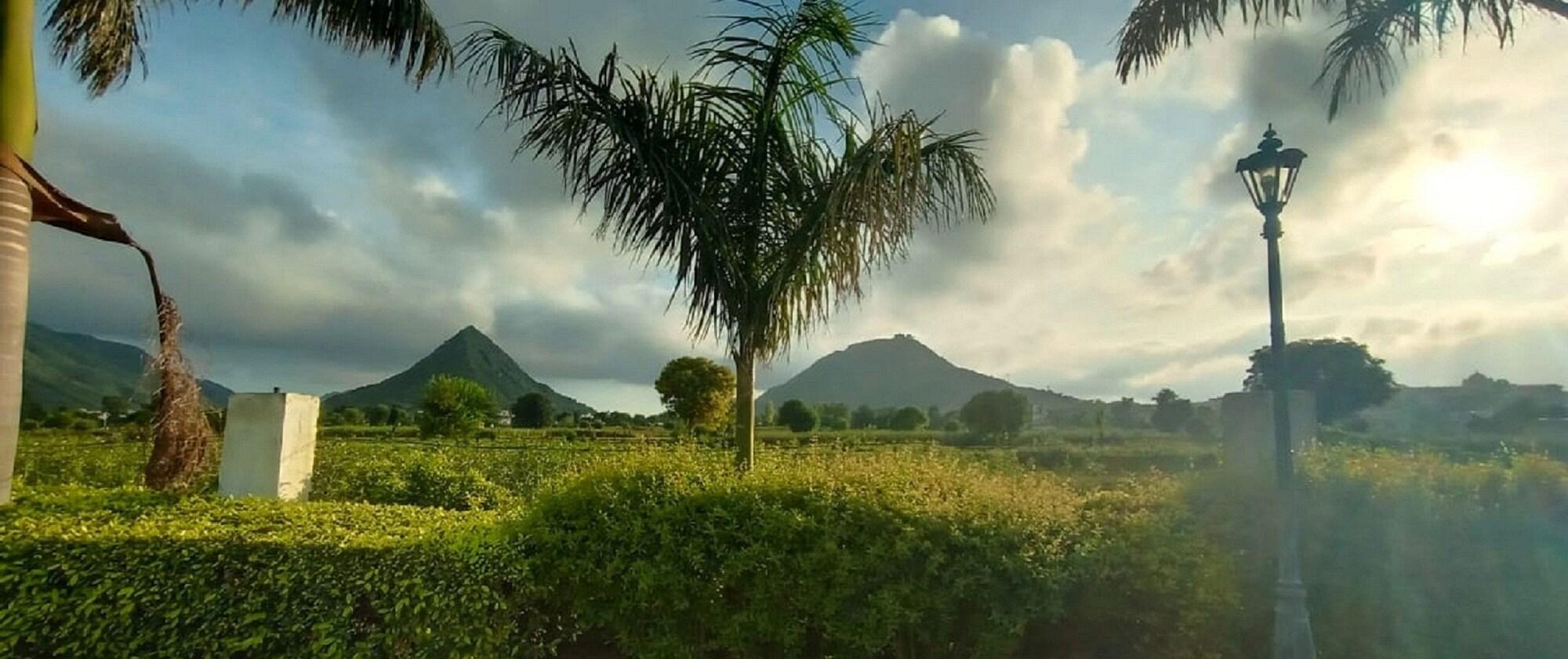 The Country Side Resort
