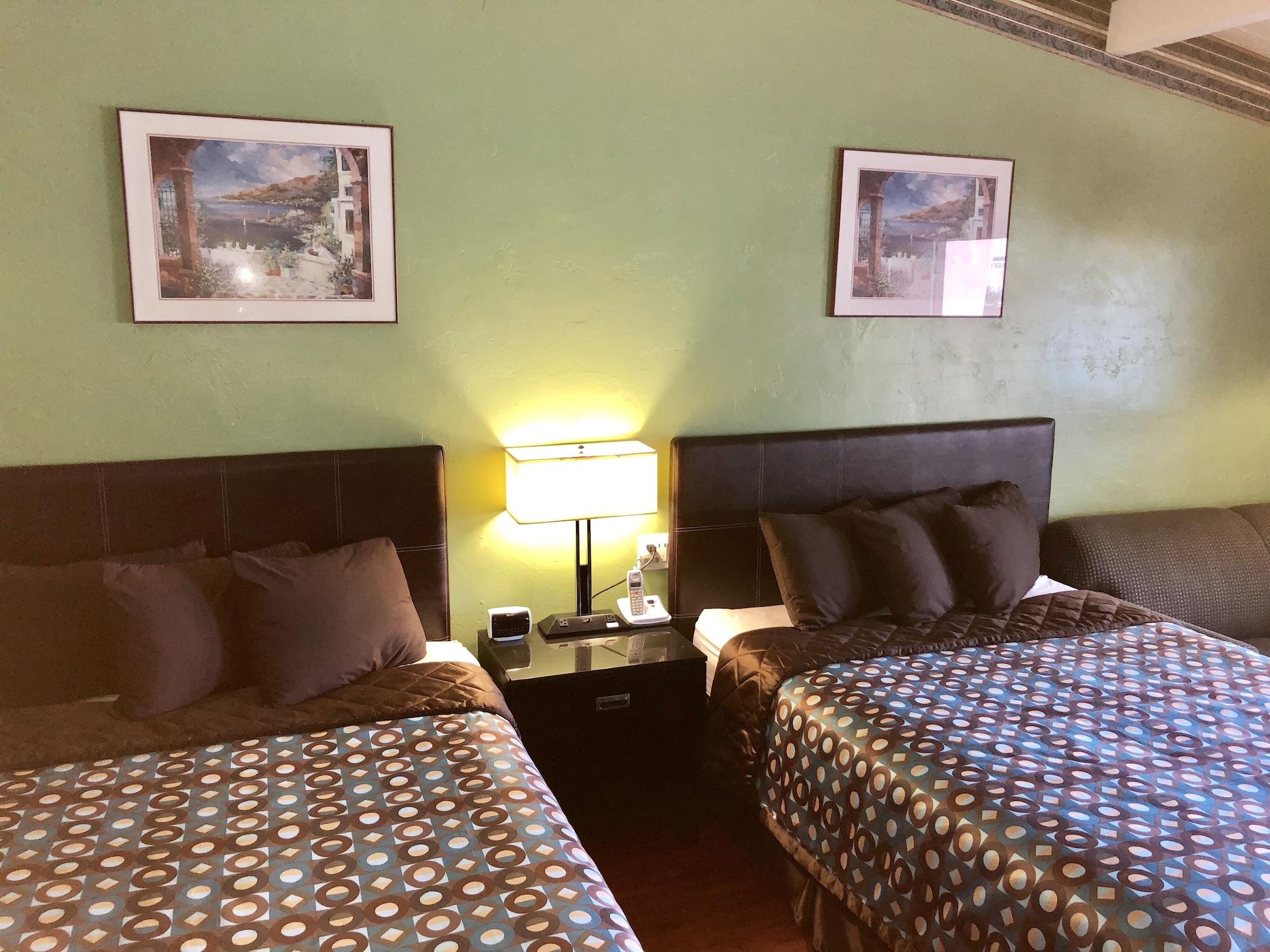 Stardust Inn