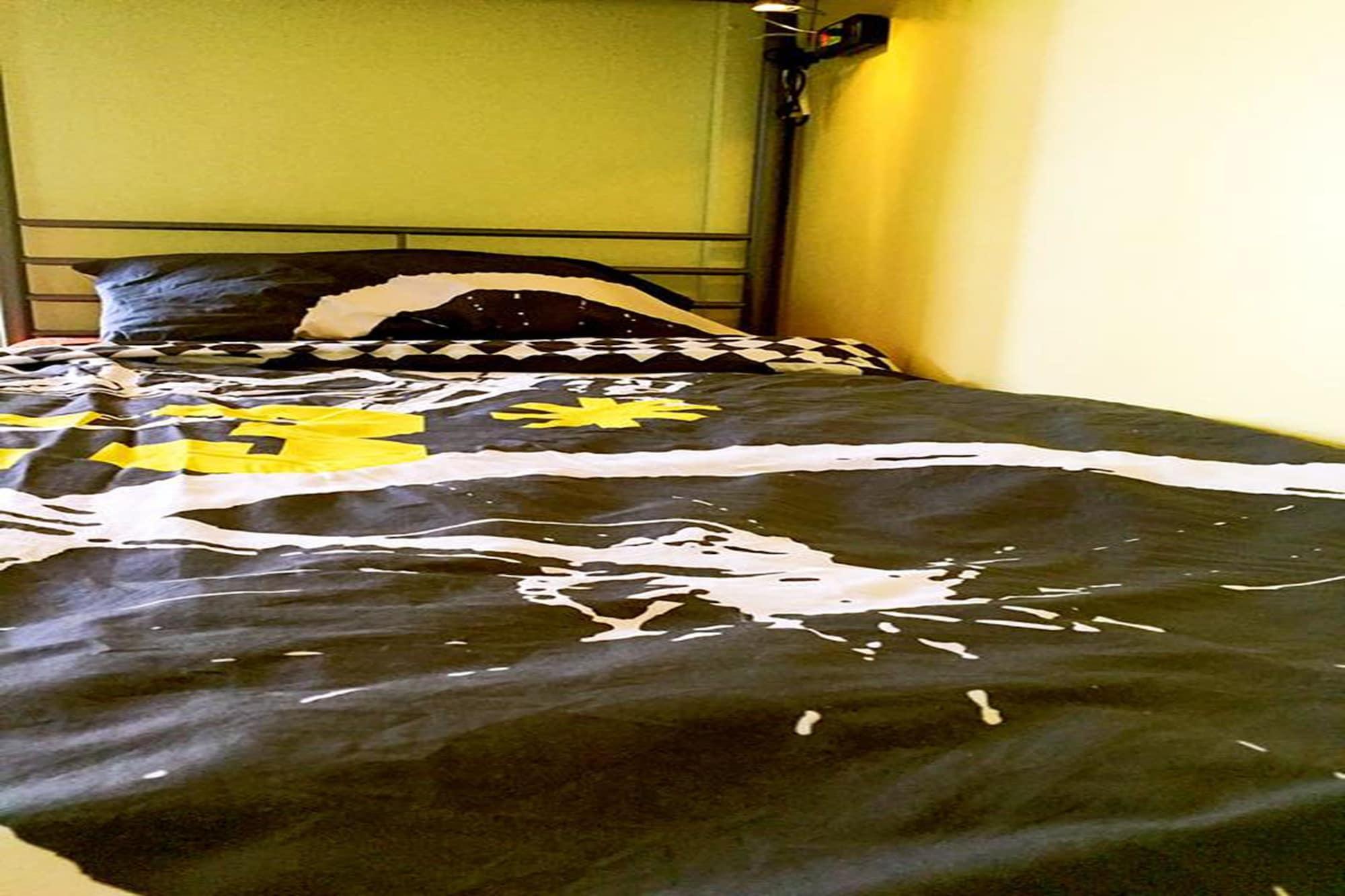 Hush Hush Cabiner - Hostel